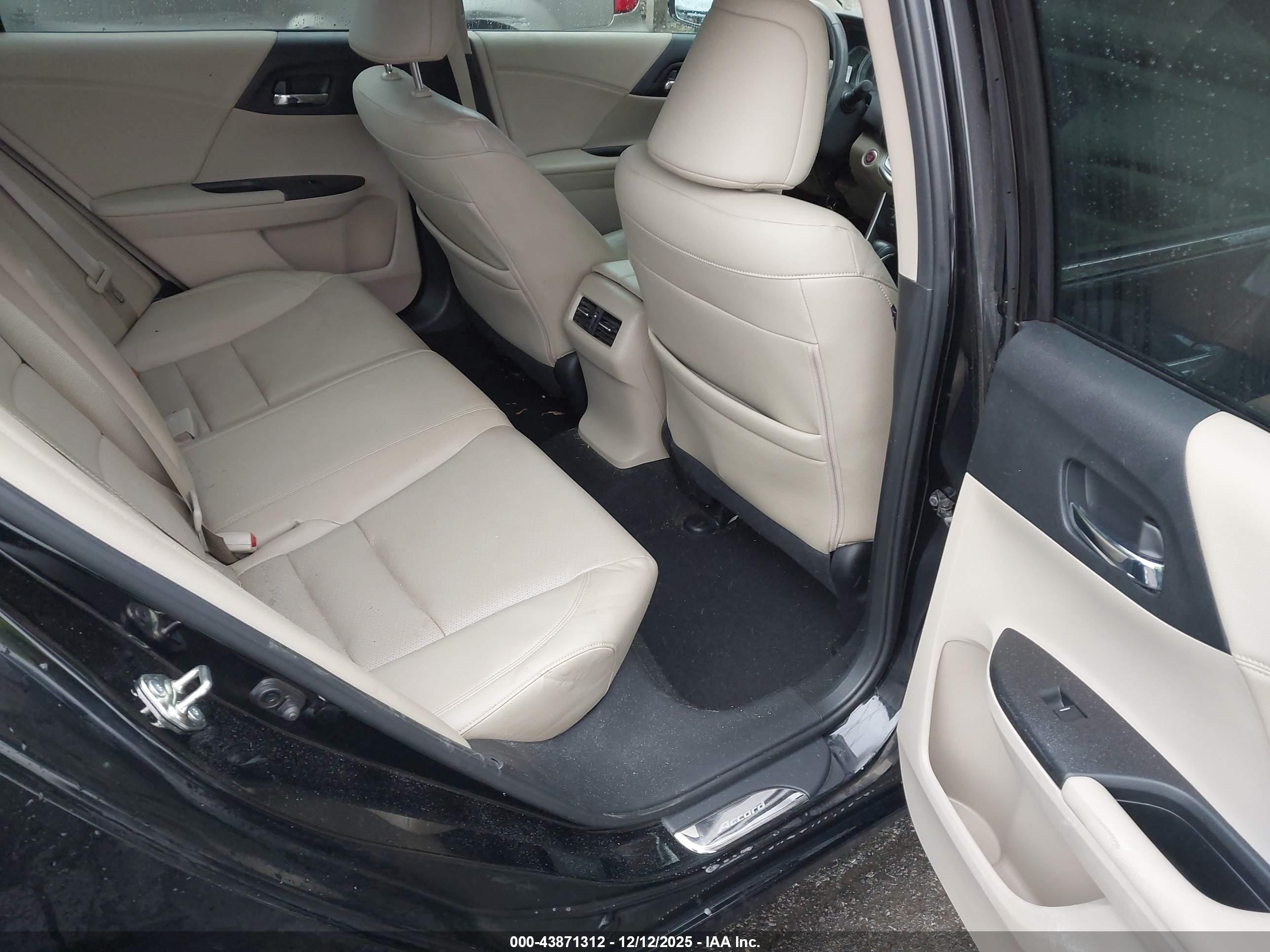 HONDA ACCORD image 8