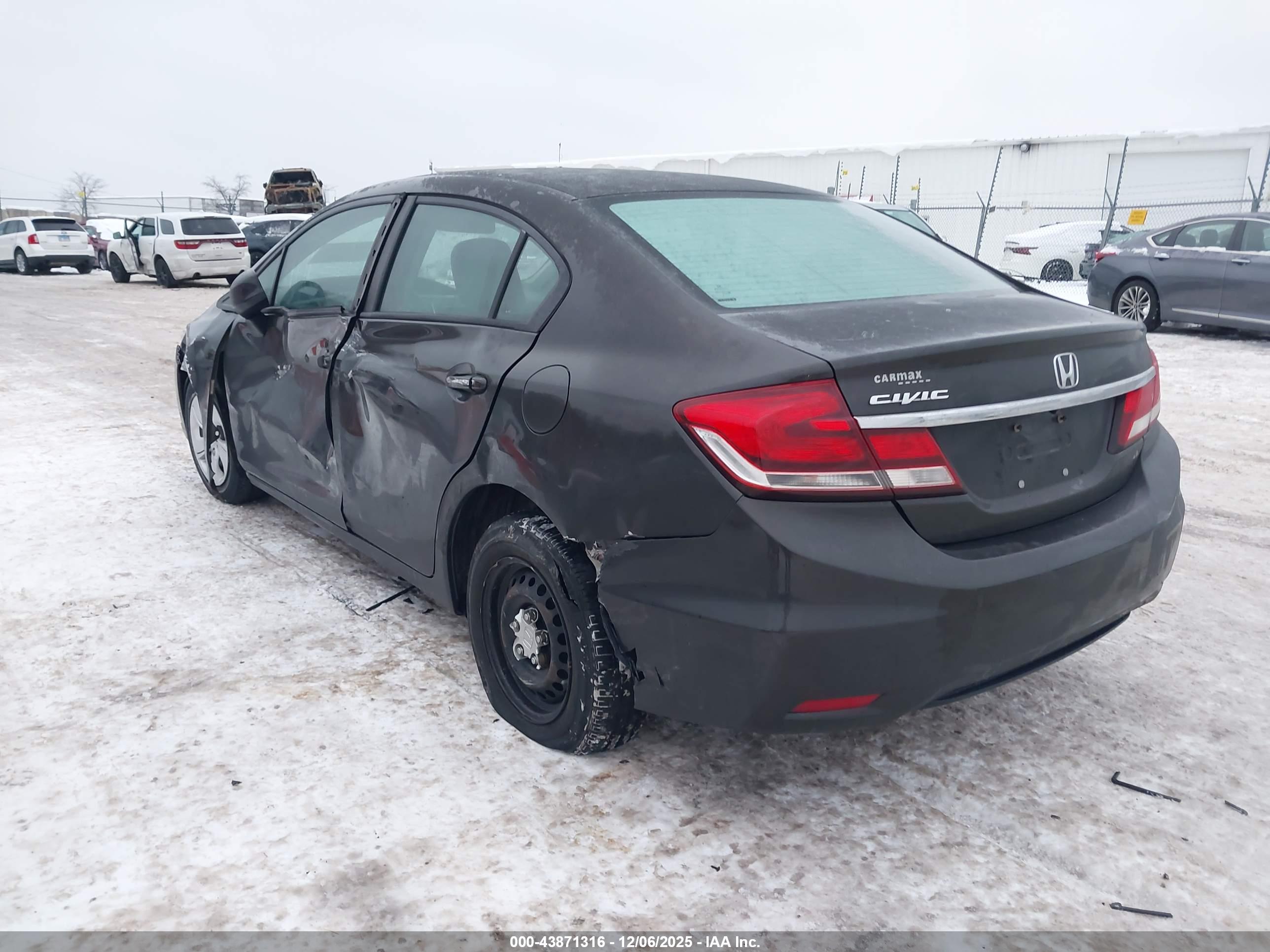 HONDA CIVIC image 3