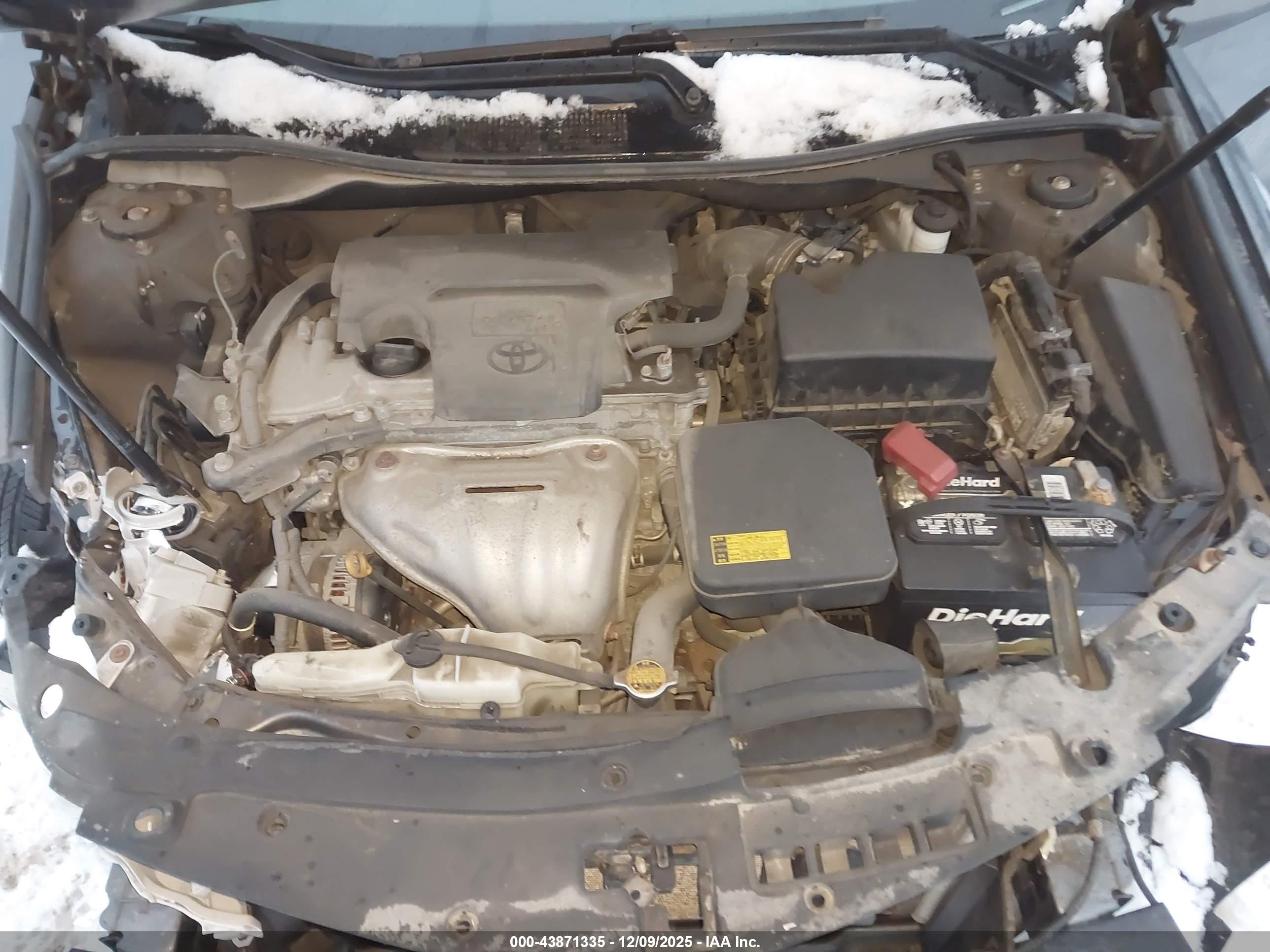 TOYOTA CAMRY image 10