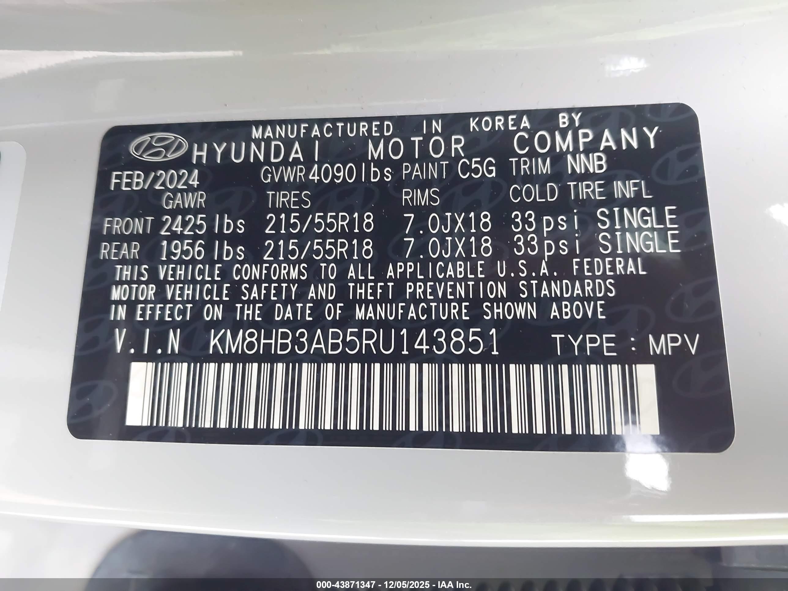 HYUNDAI KONA image 9