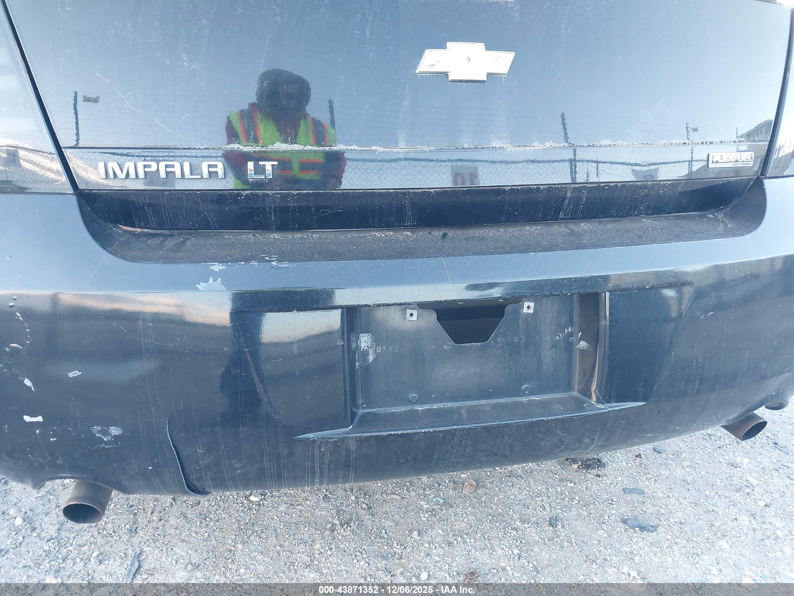 CHEVROLET IMPALA image 6