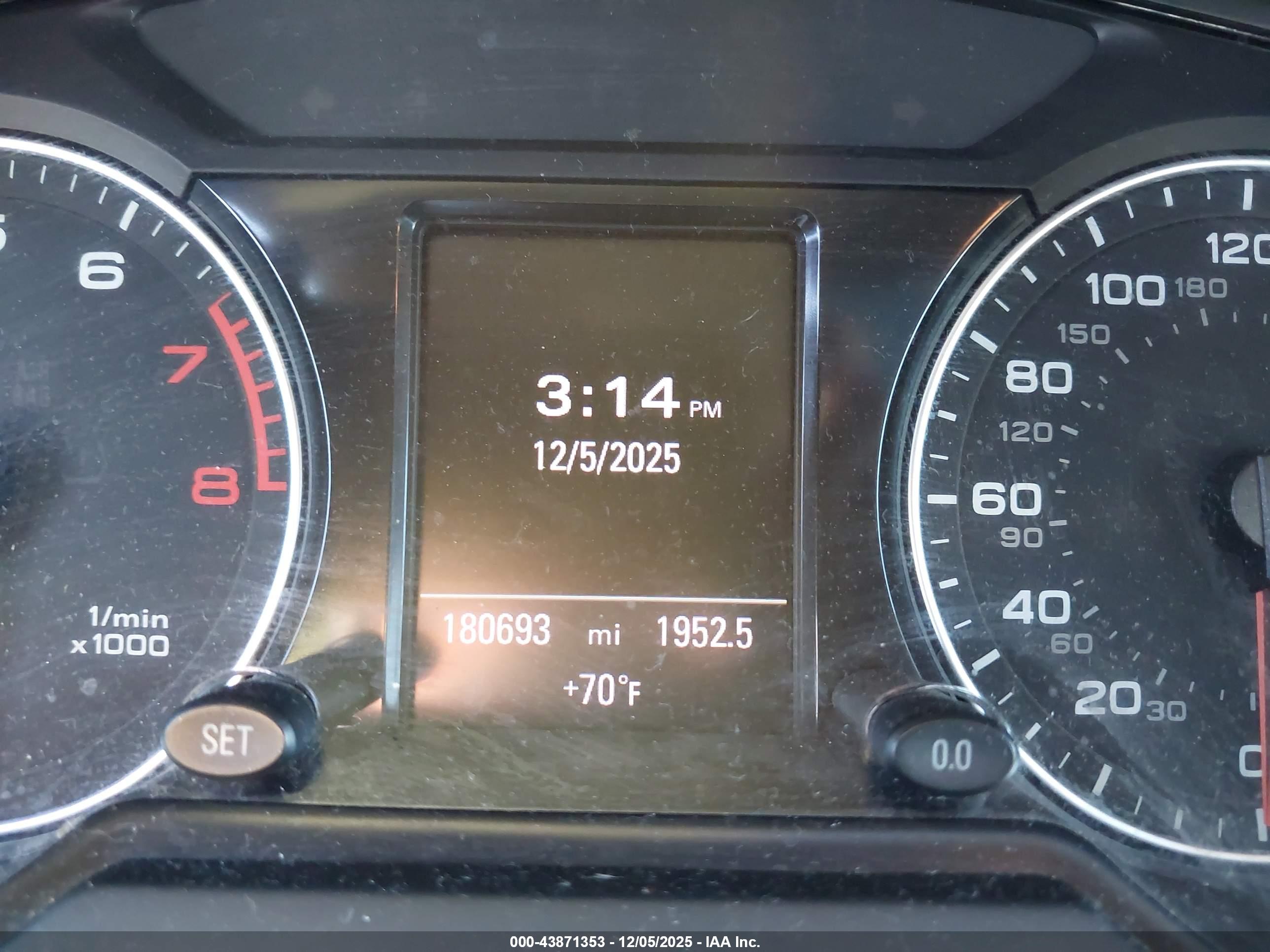 AUDI Q5 image 7