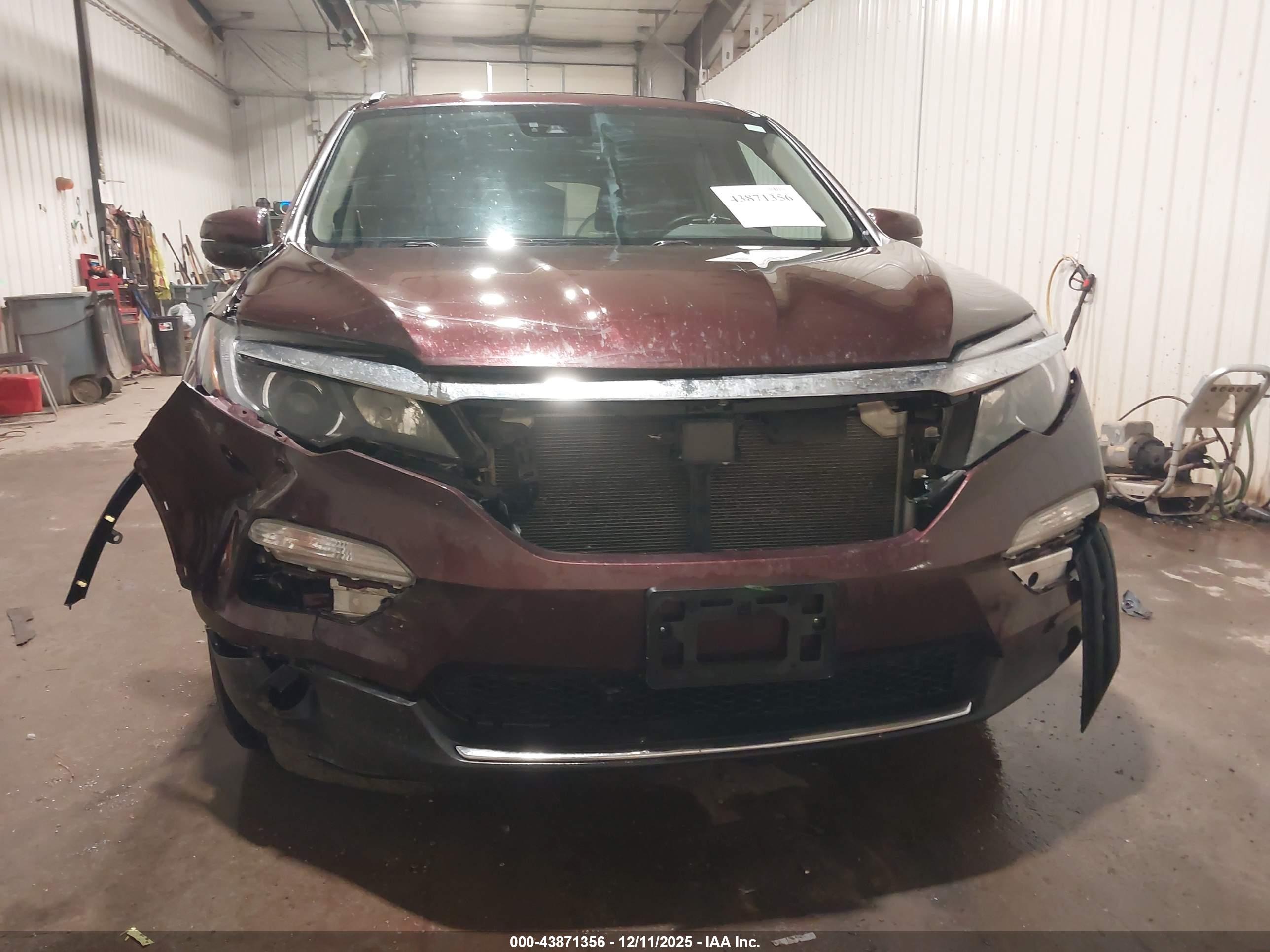 HONDA PILOT image 6