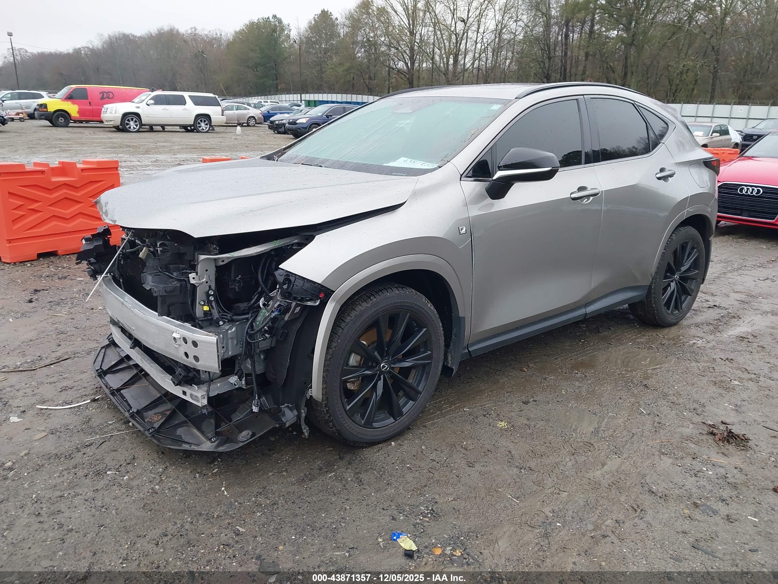 LEXUS NX image 2