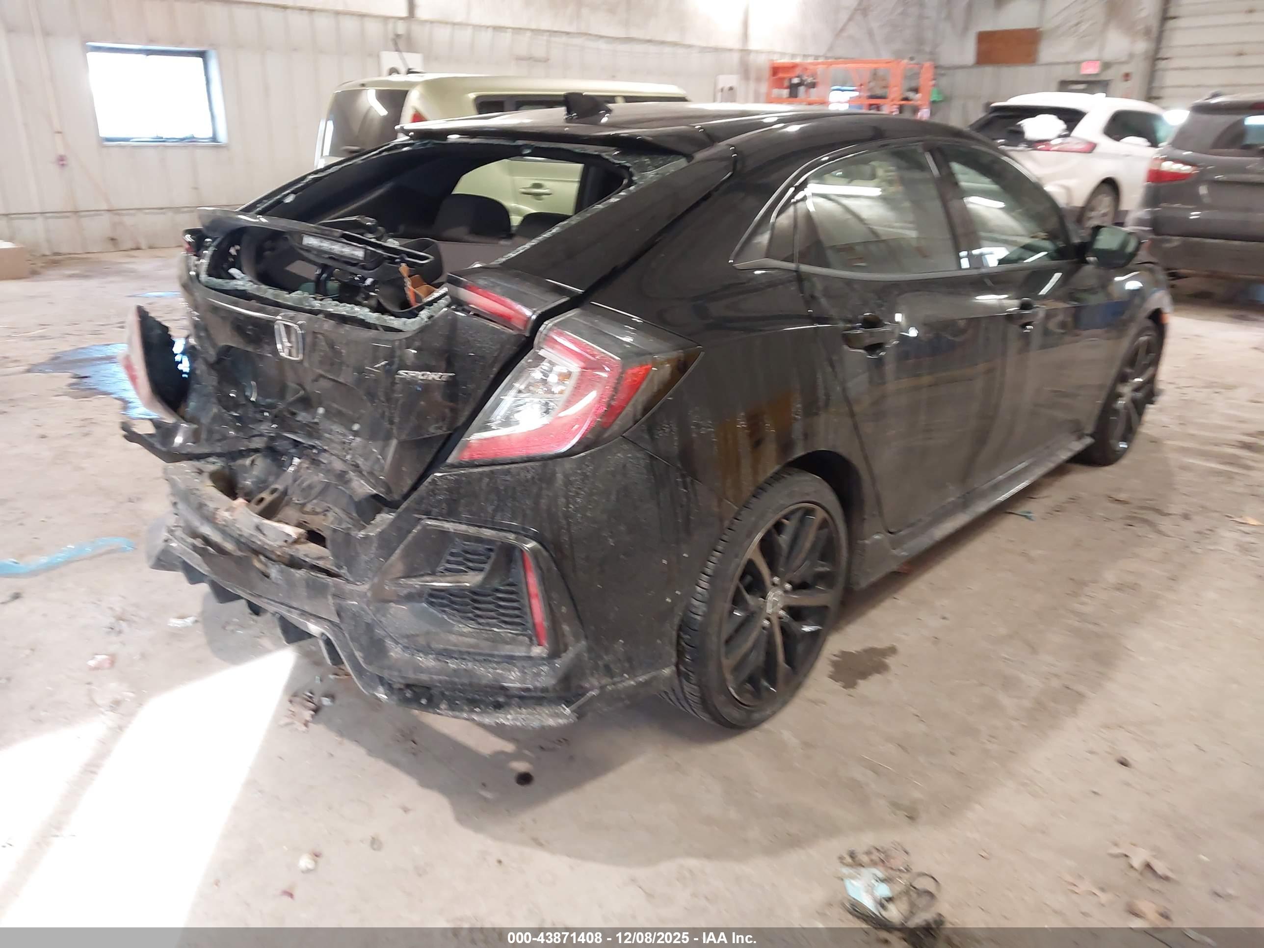 HONDA CIVIC image 4