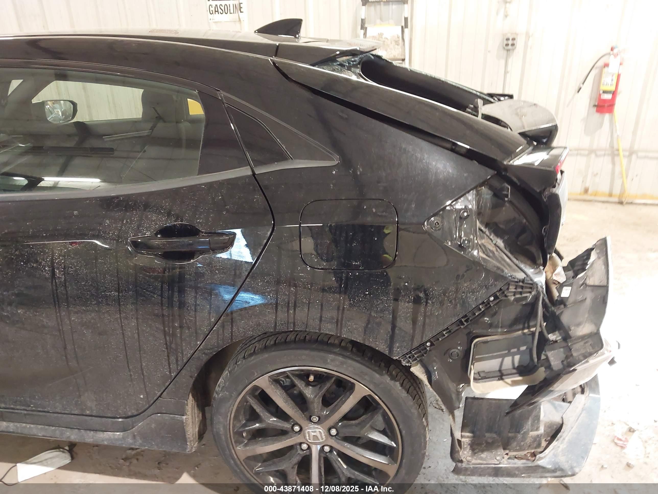 HONDA CIVIC image 6