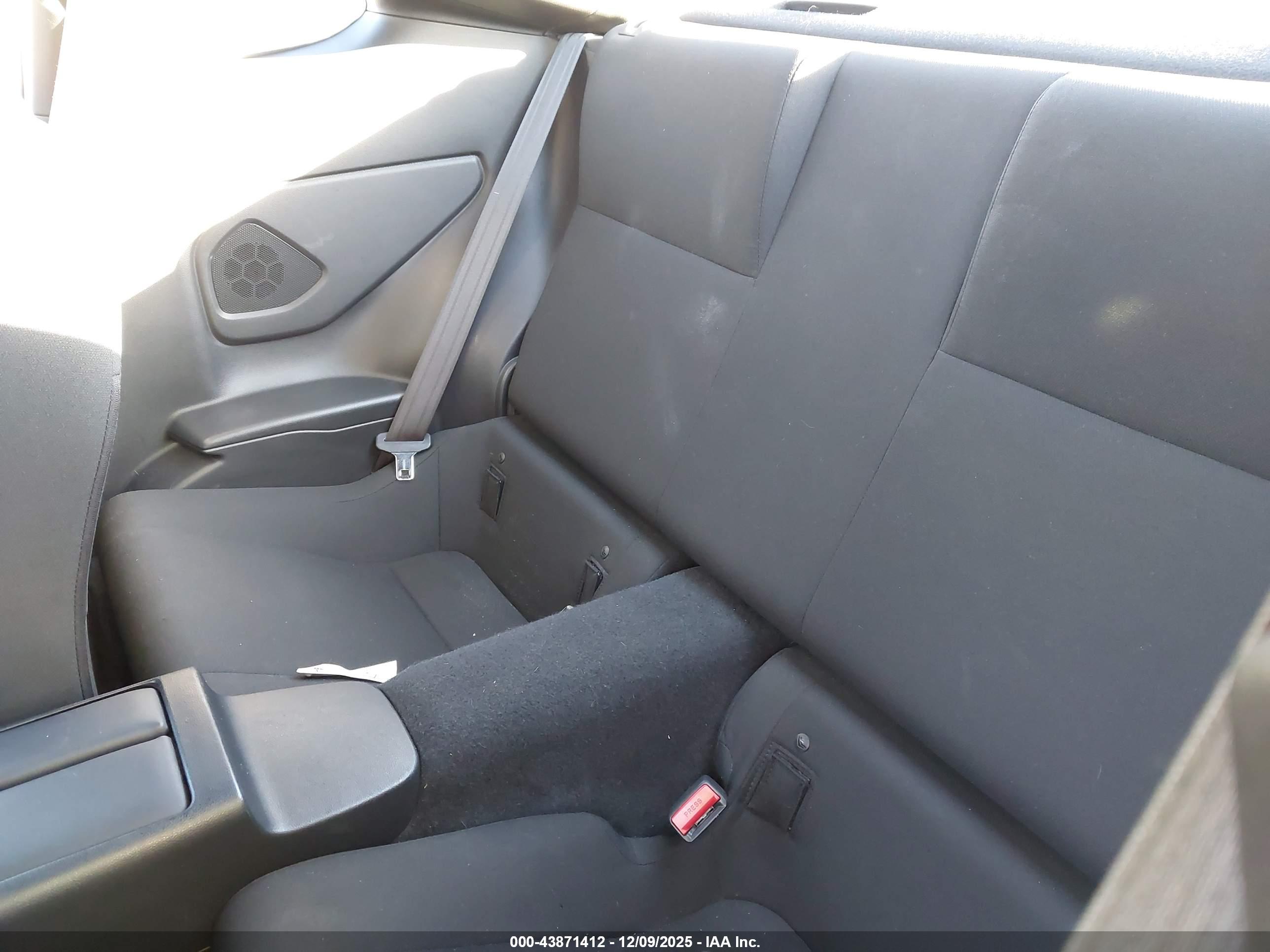 SUBARU BRZ image 8