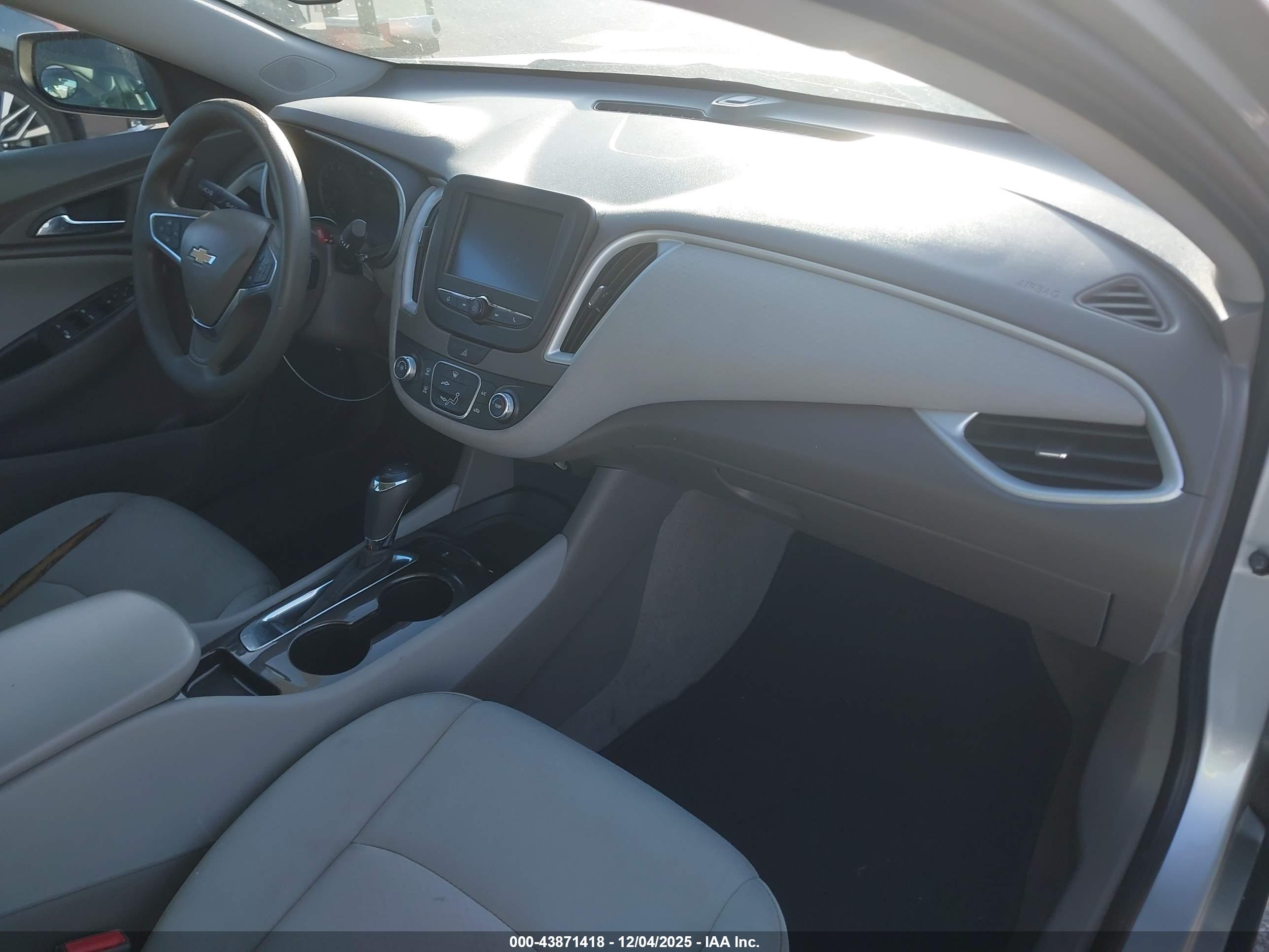 CHEVROLET MALIBU image 5