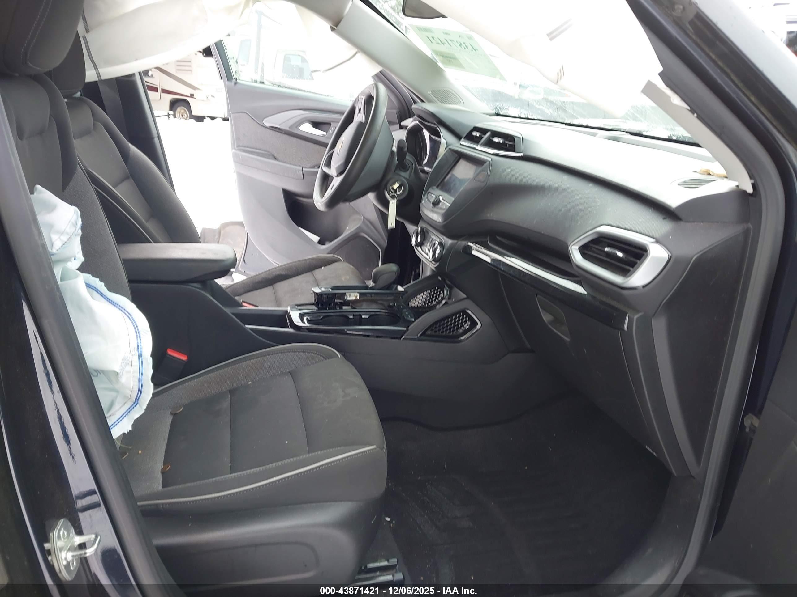 CHEVROLET TRAILBLAZER image 5