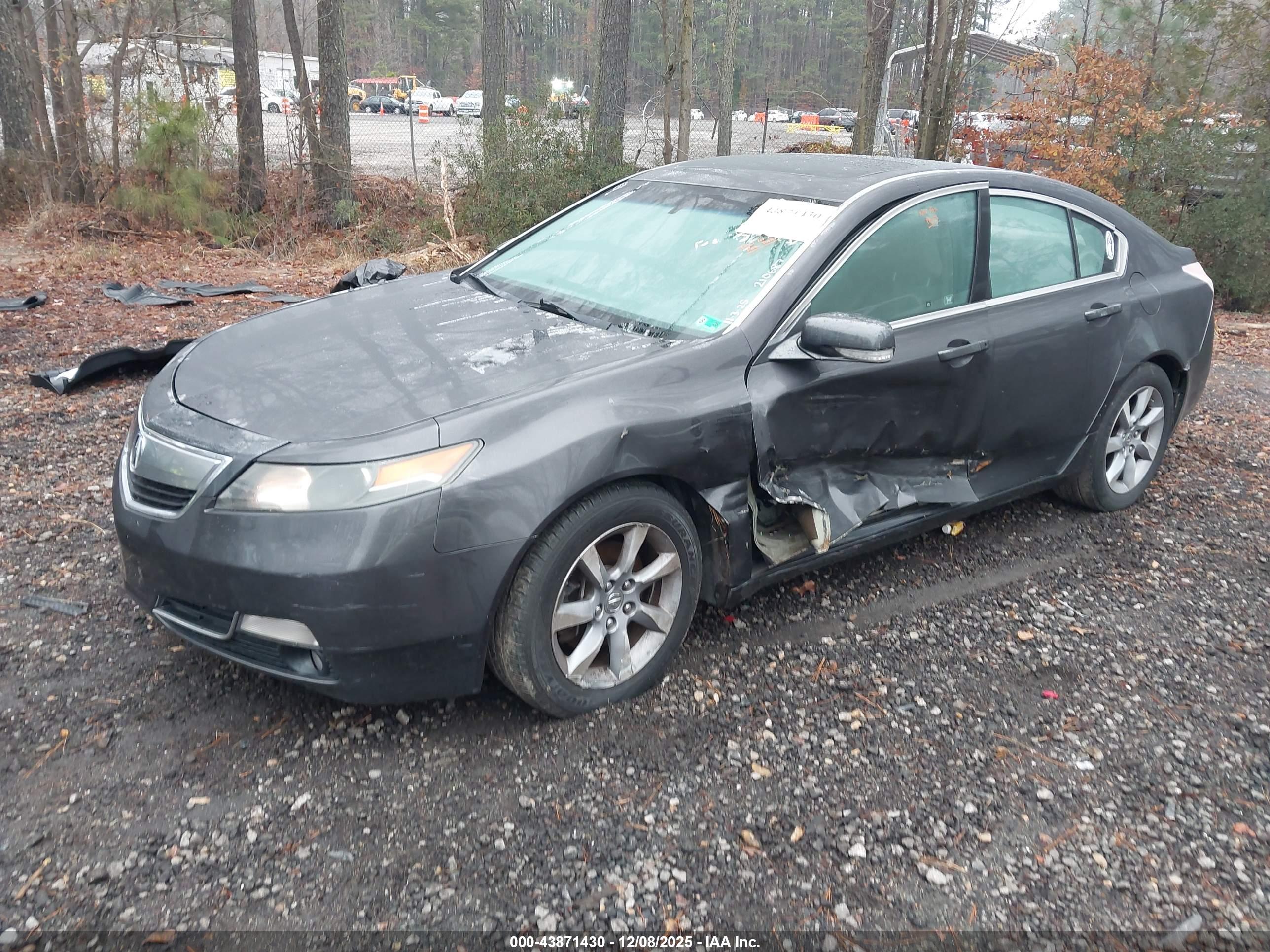 ACURA TL image 2