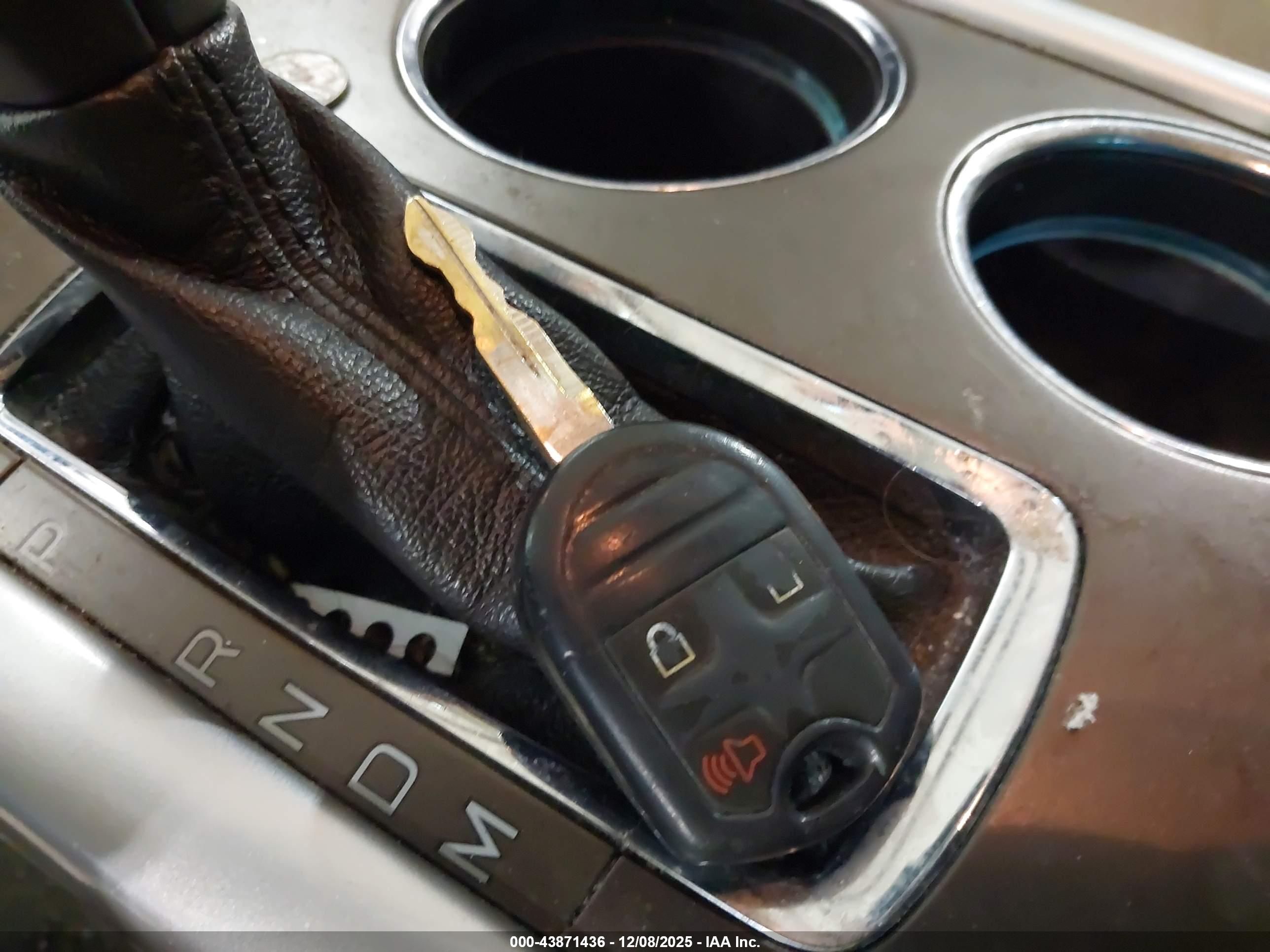FORD EDGE image 11