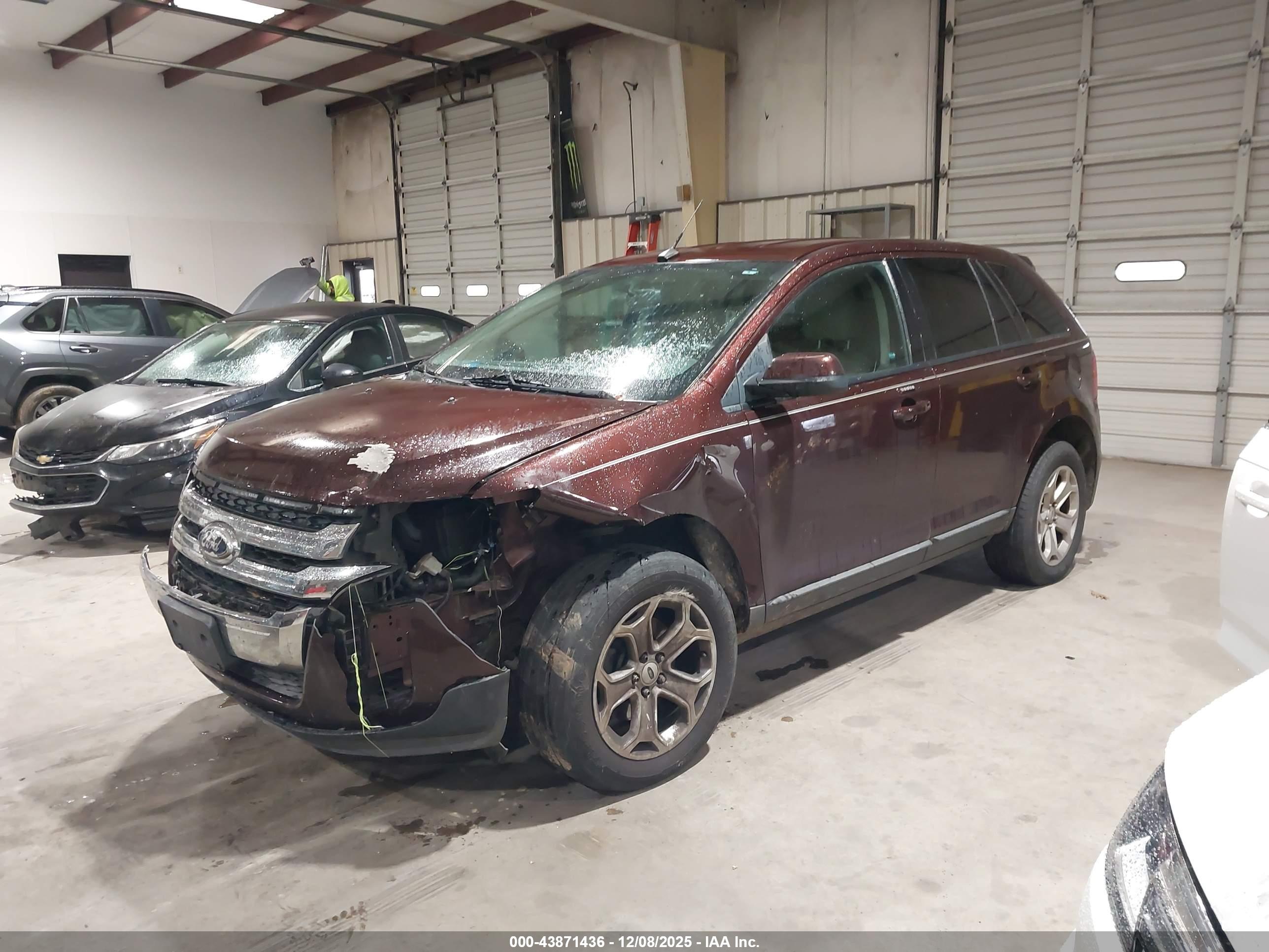 FORD EDGE image 2