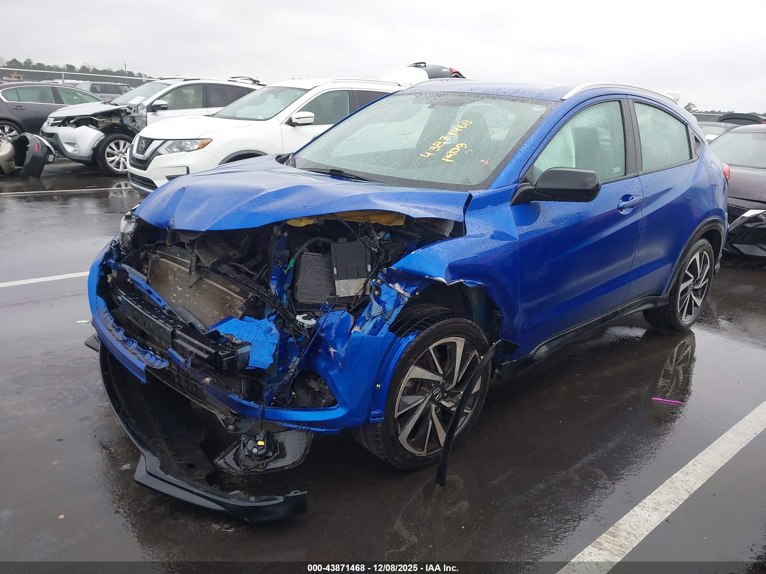 HONDA HR-V image 2