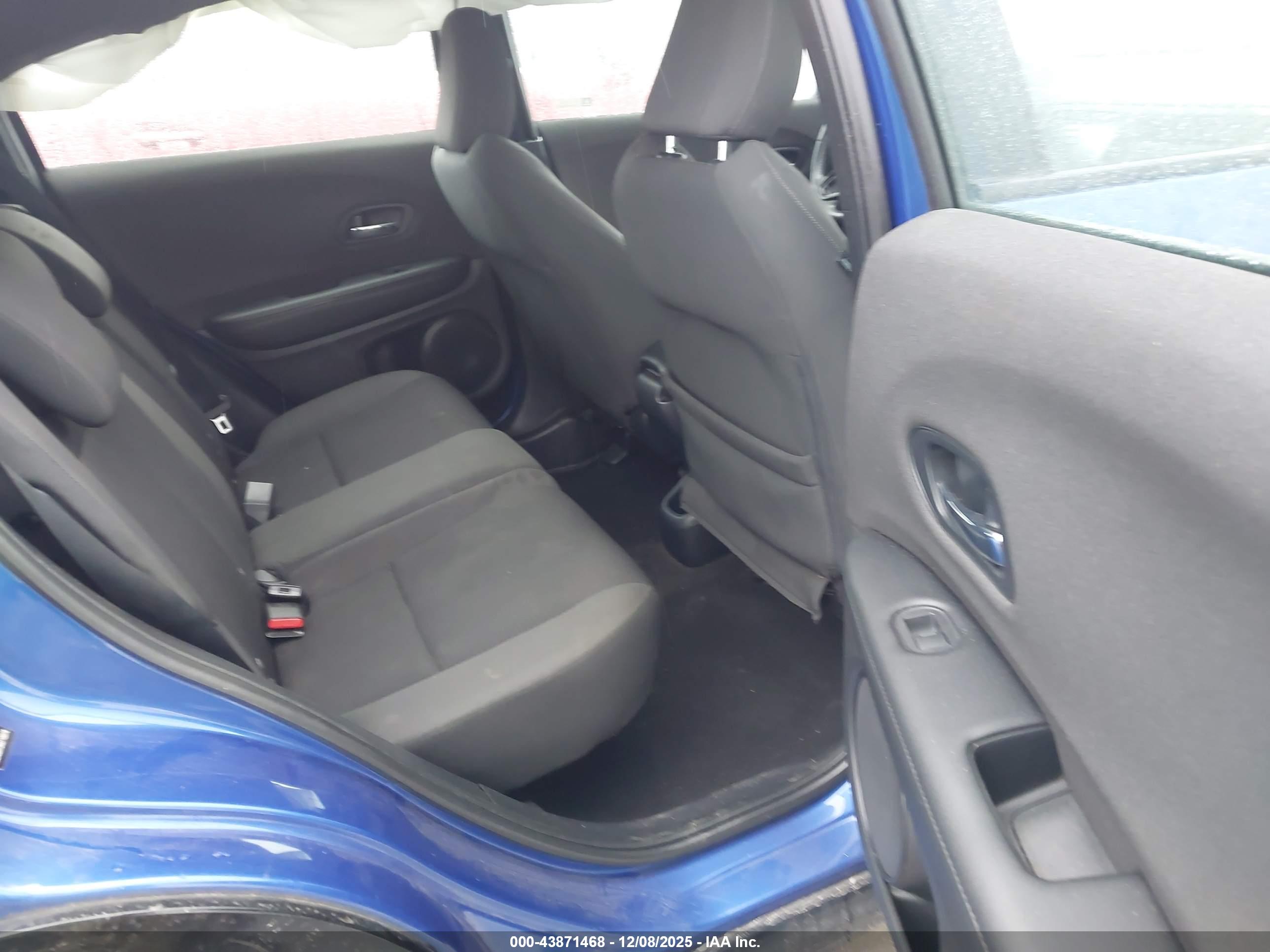 HONDA HR-V image 8