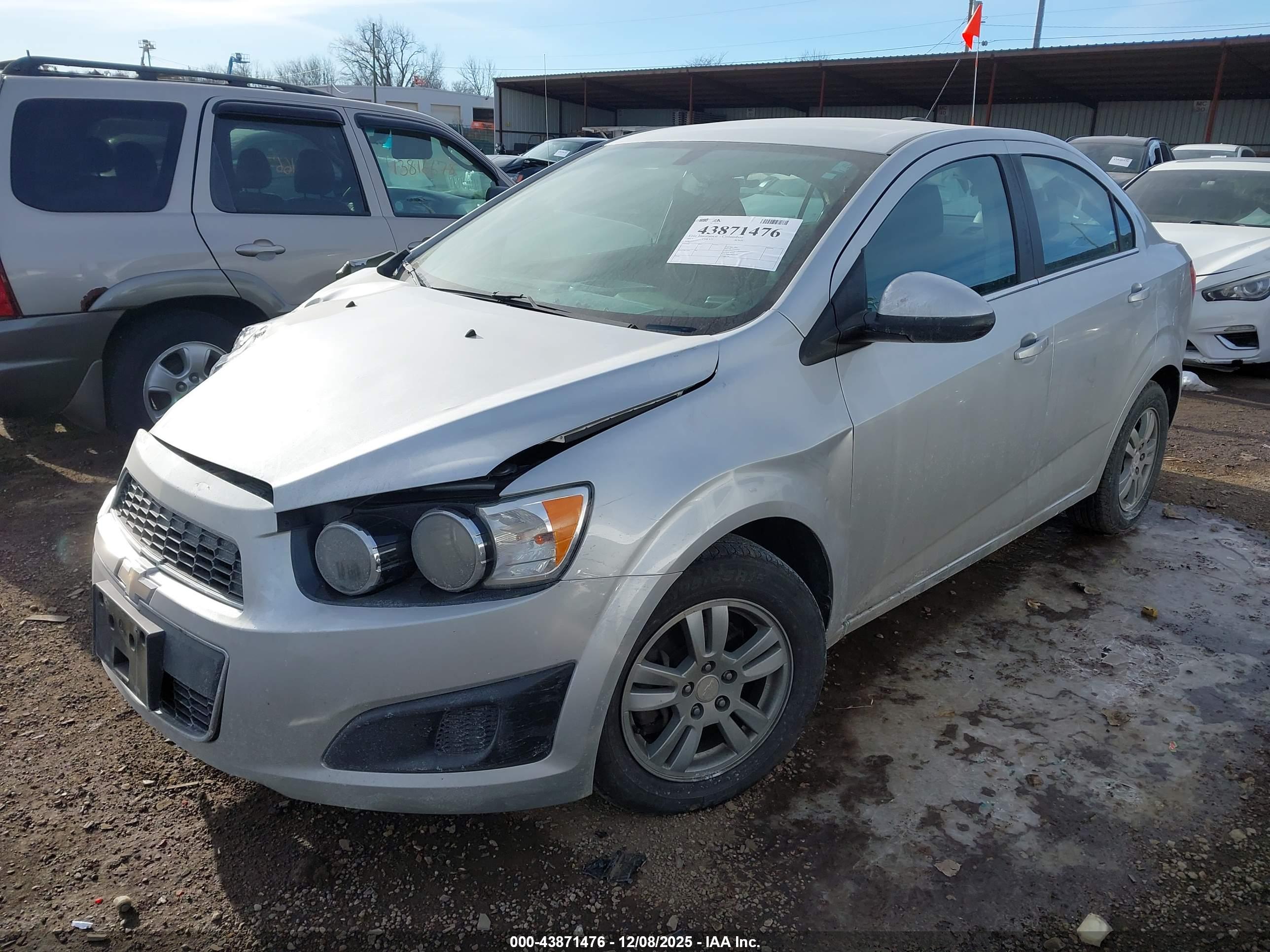 CHEVROLET SONIC image 2