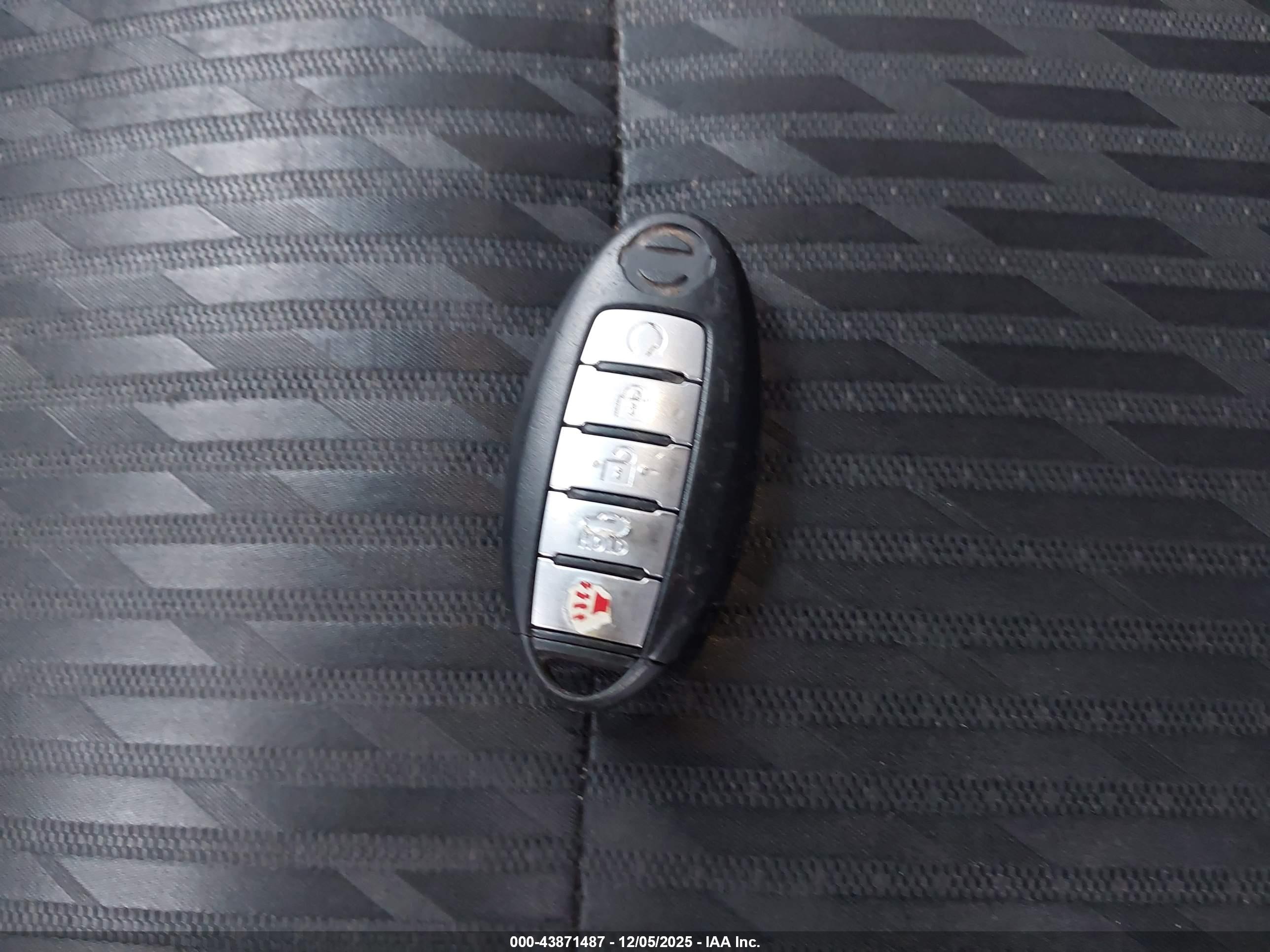 NISSAN ALTIMA image 11