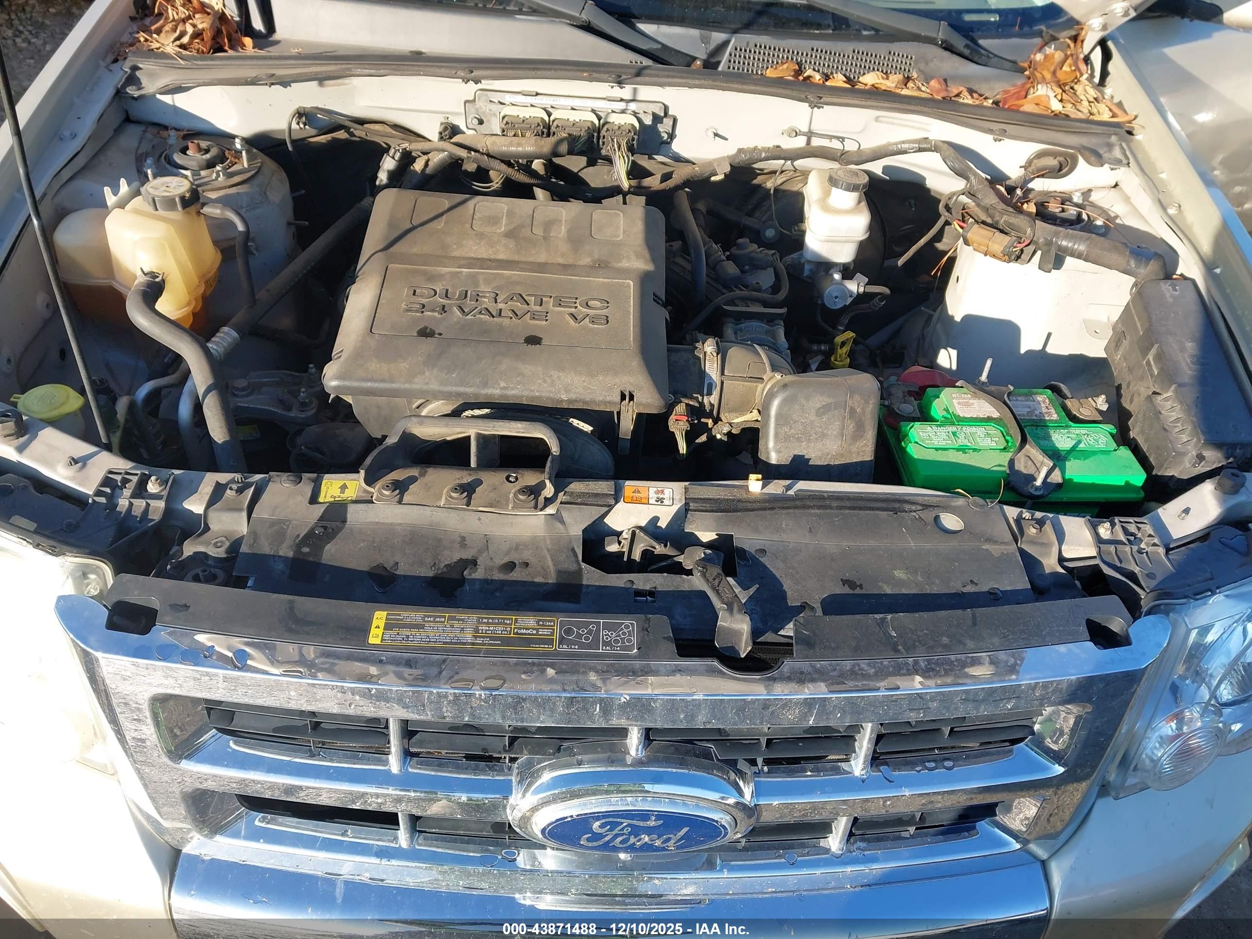 FORD ESCAPE image 10