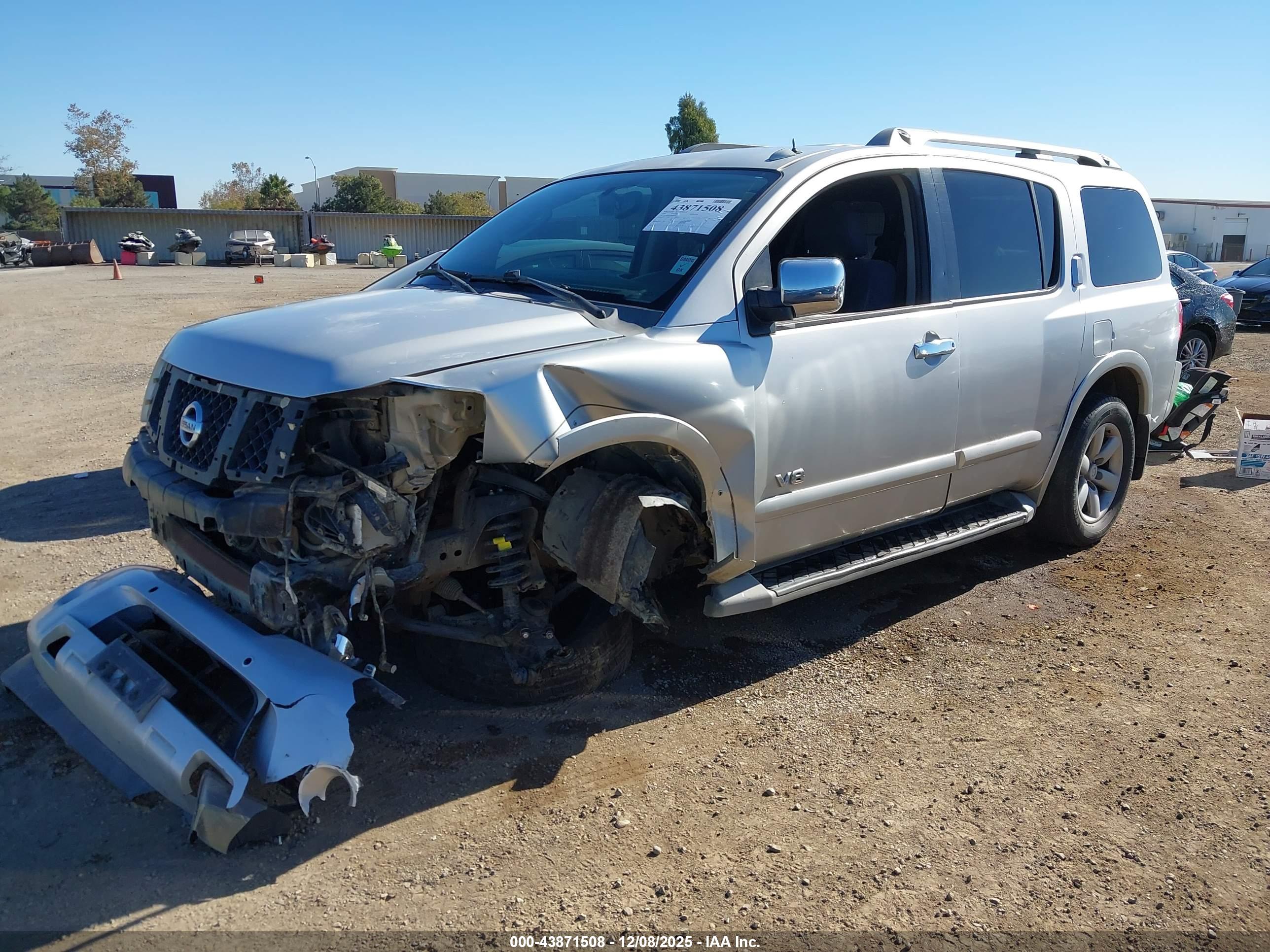 NISSAN ARMADA image 2