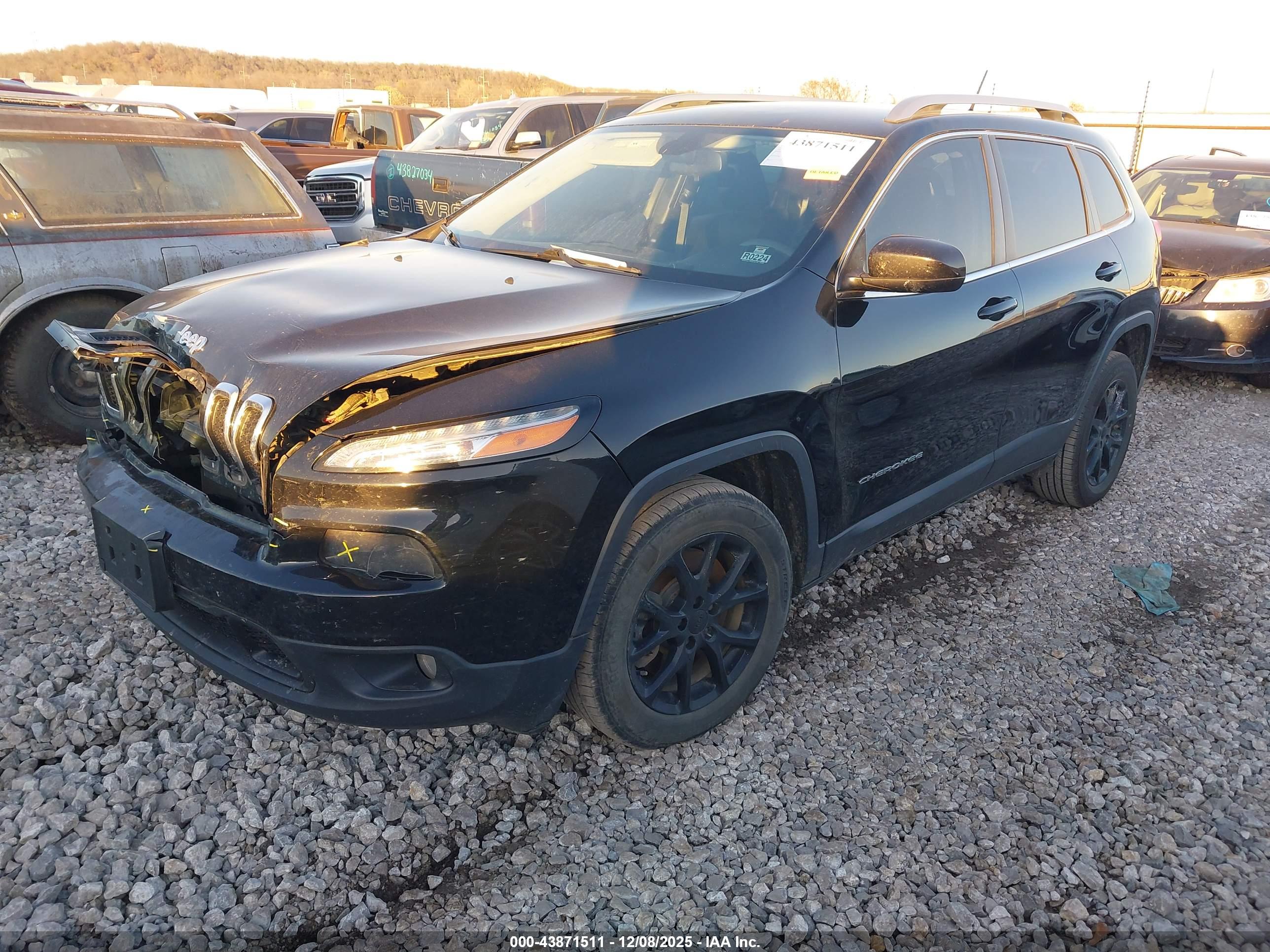 JEEP CHEROKEE image 2
