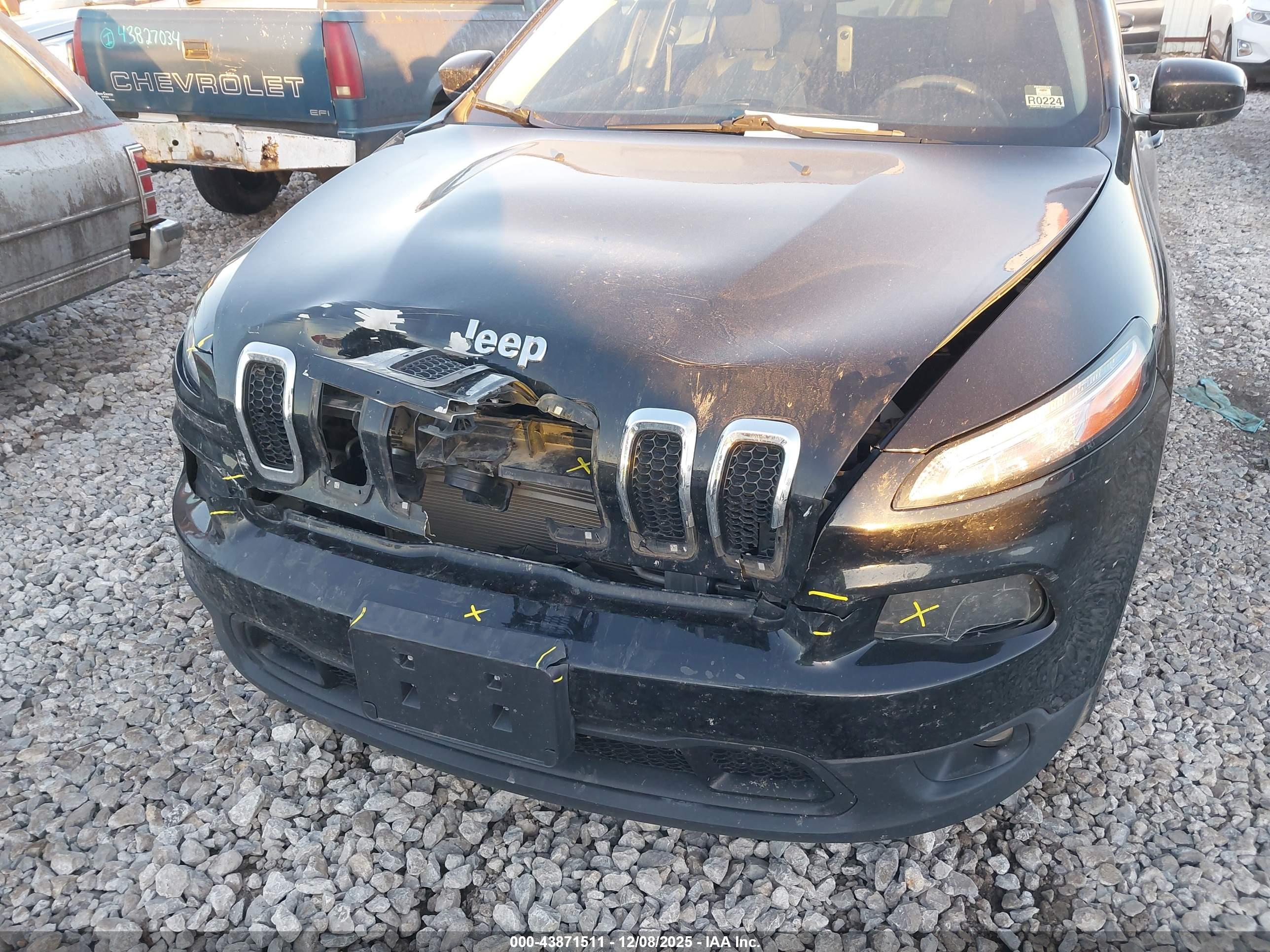 JEEP CHEROKEE image 6