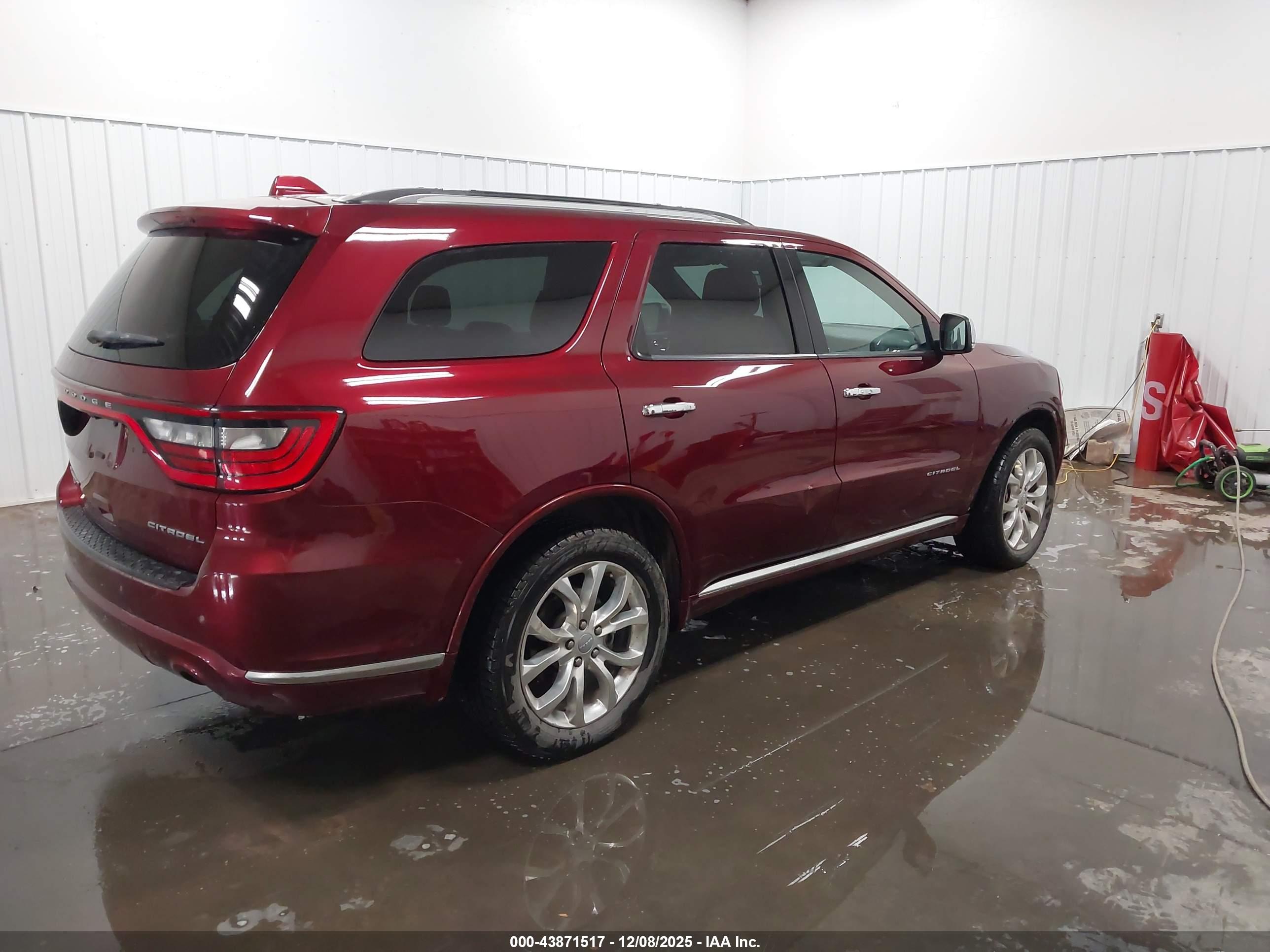 DODGE DURANGO image 4