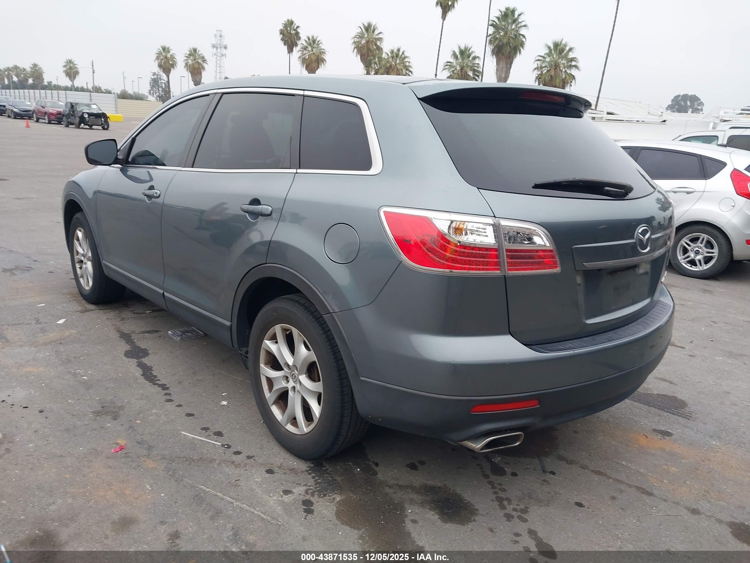 MAZDA CX-9 image 3