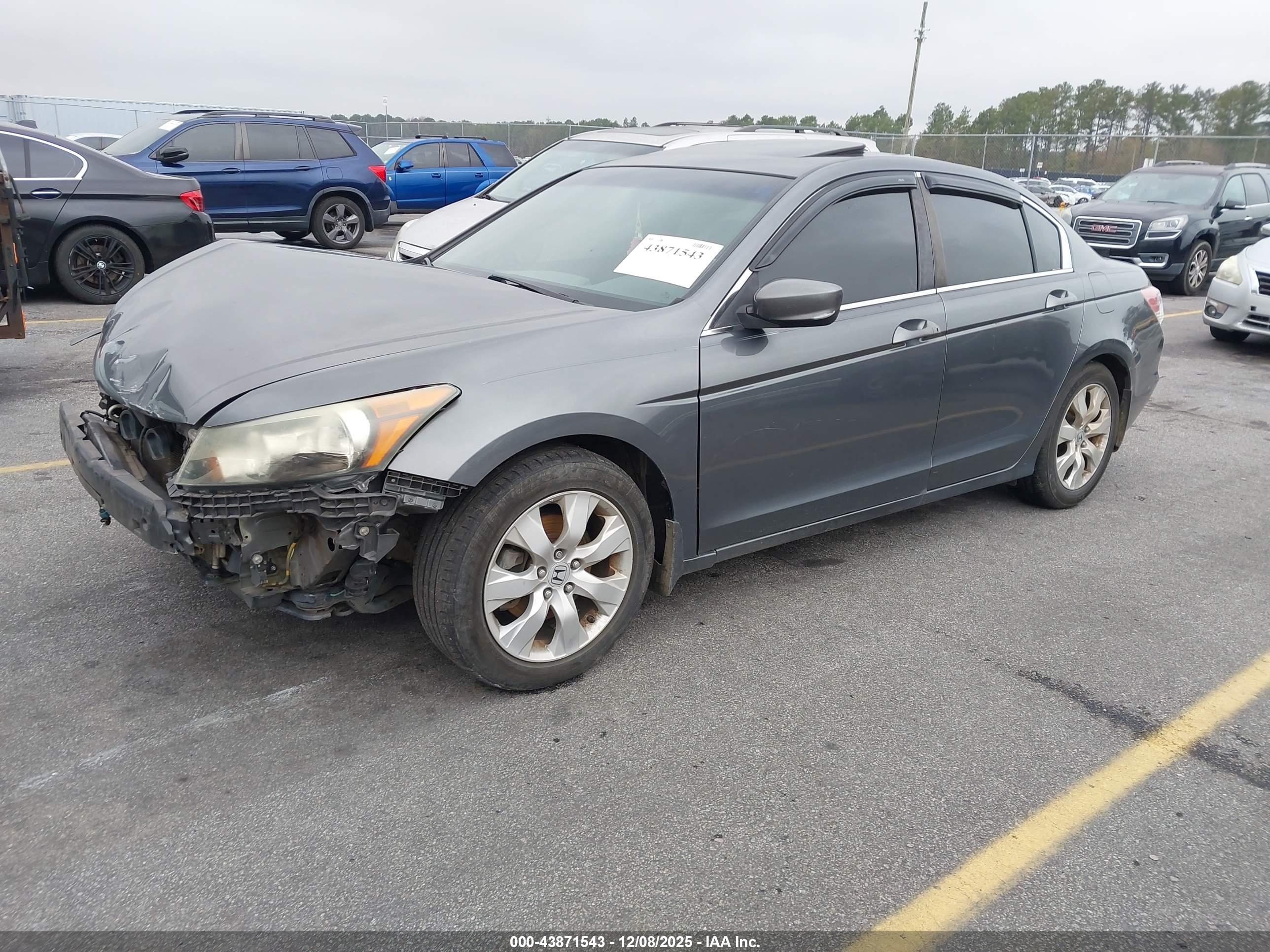 HONDA ACCORD image 2