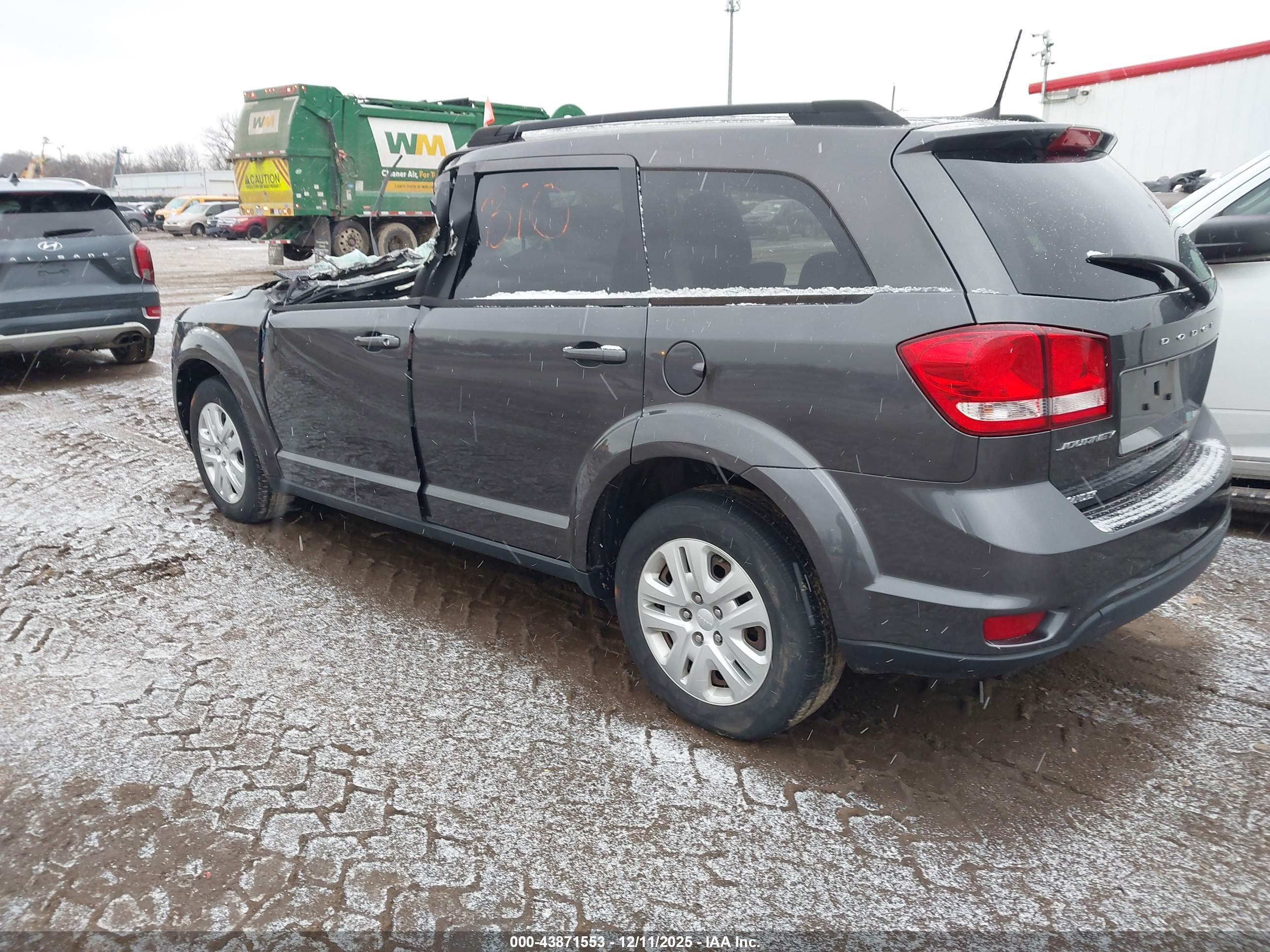 DODGE JOURNEY image 3
