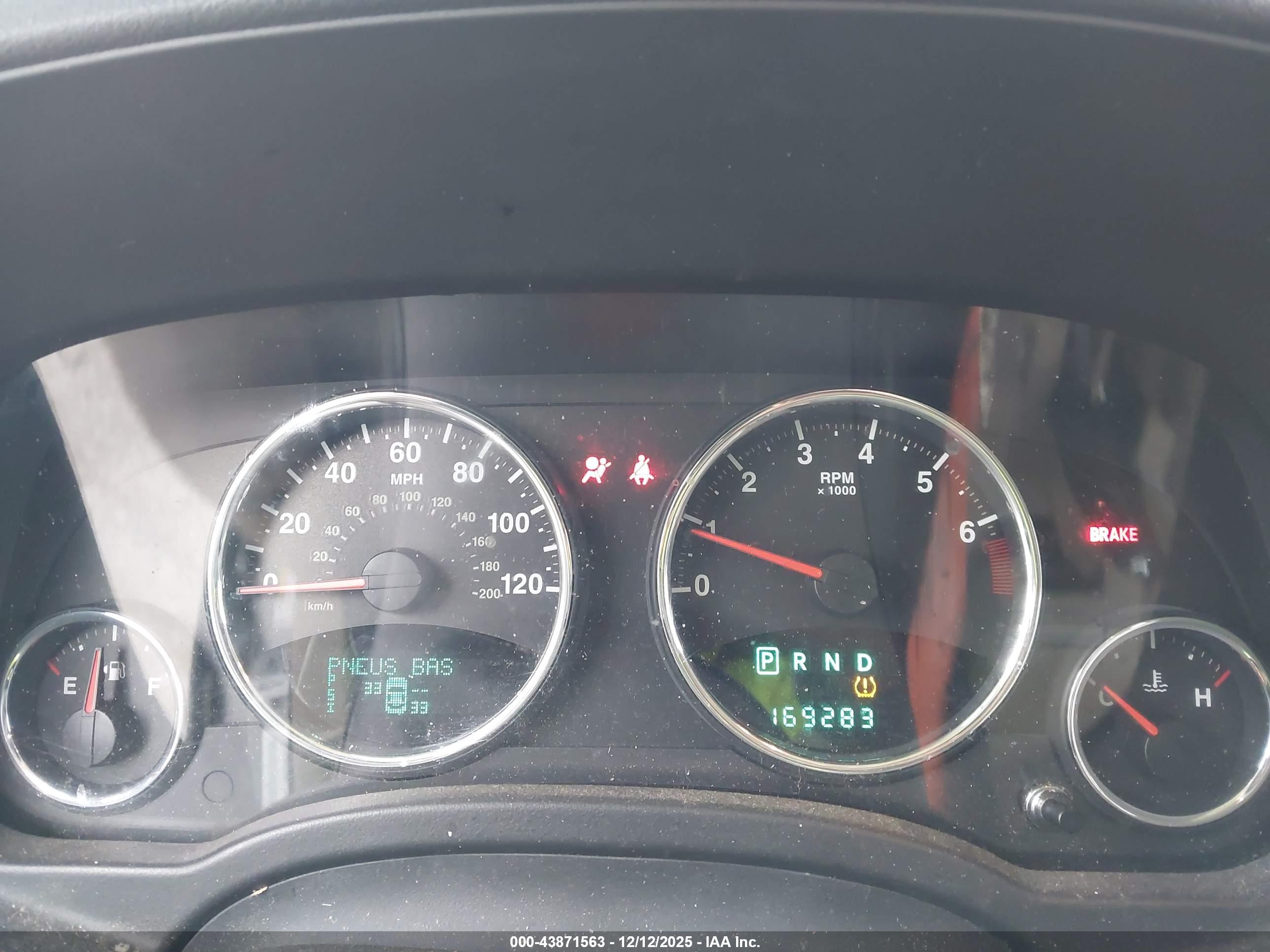JEEP COMPASS image 7