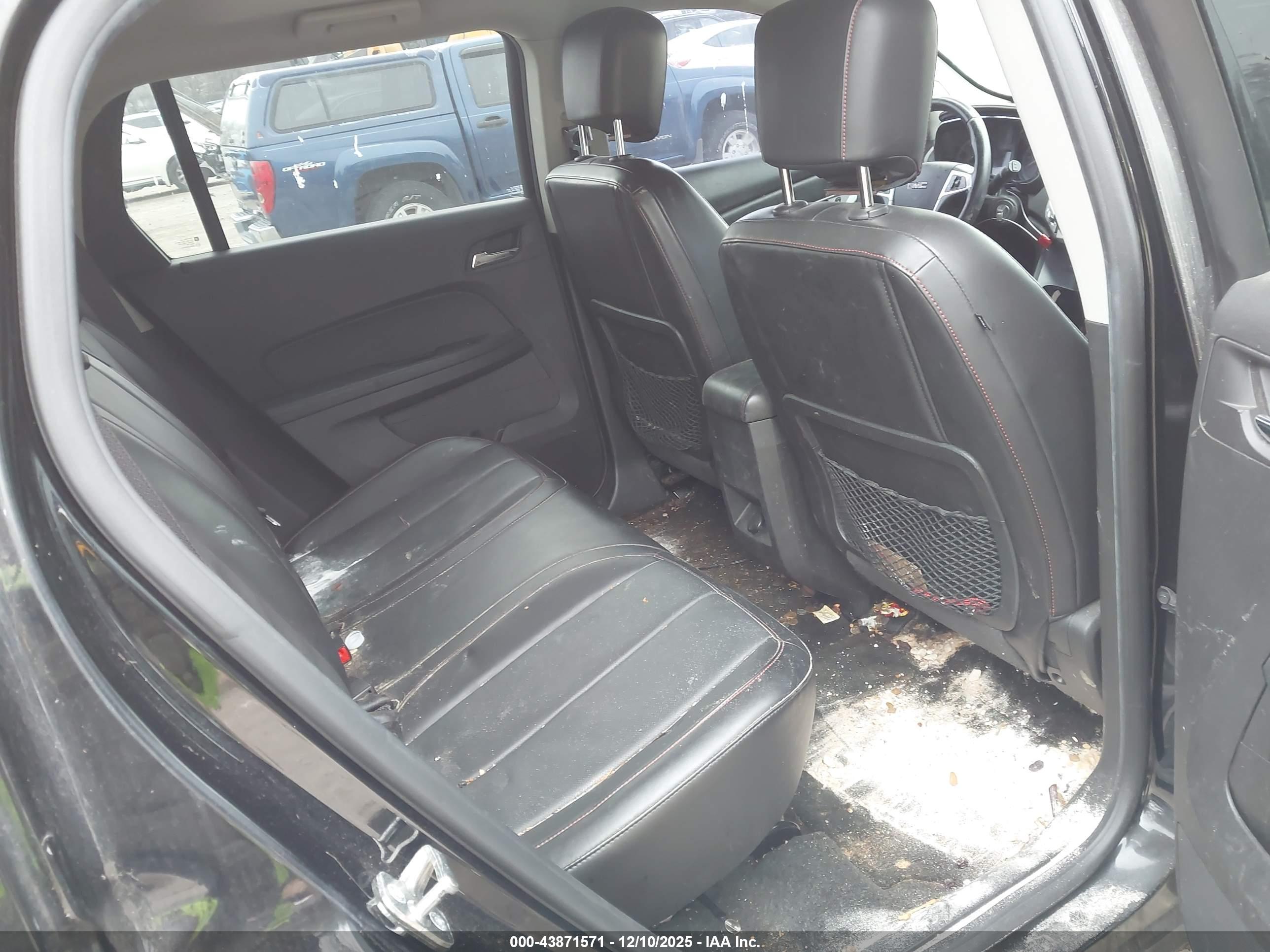 GMC TERRAIN image 8