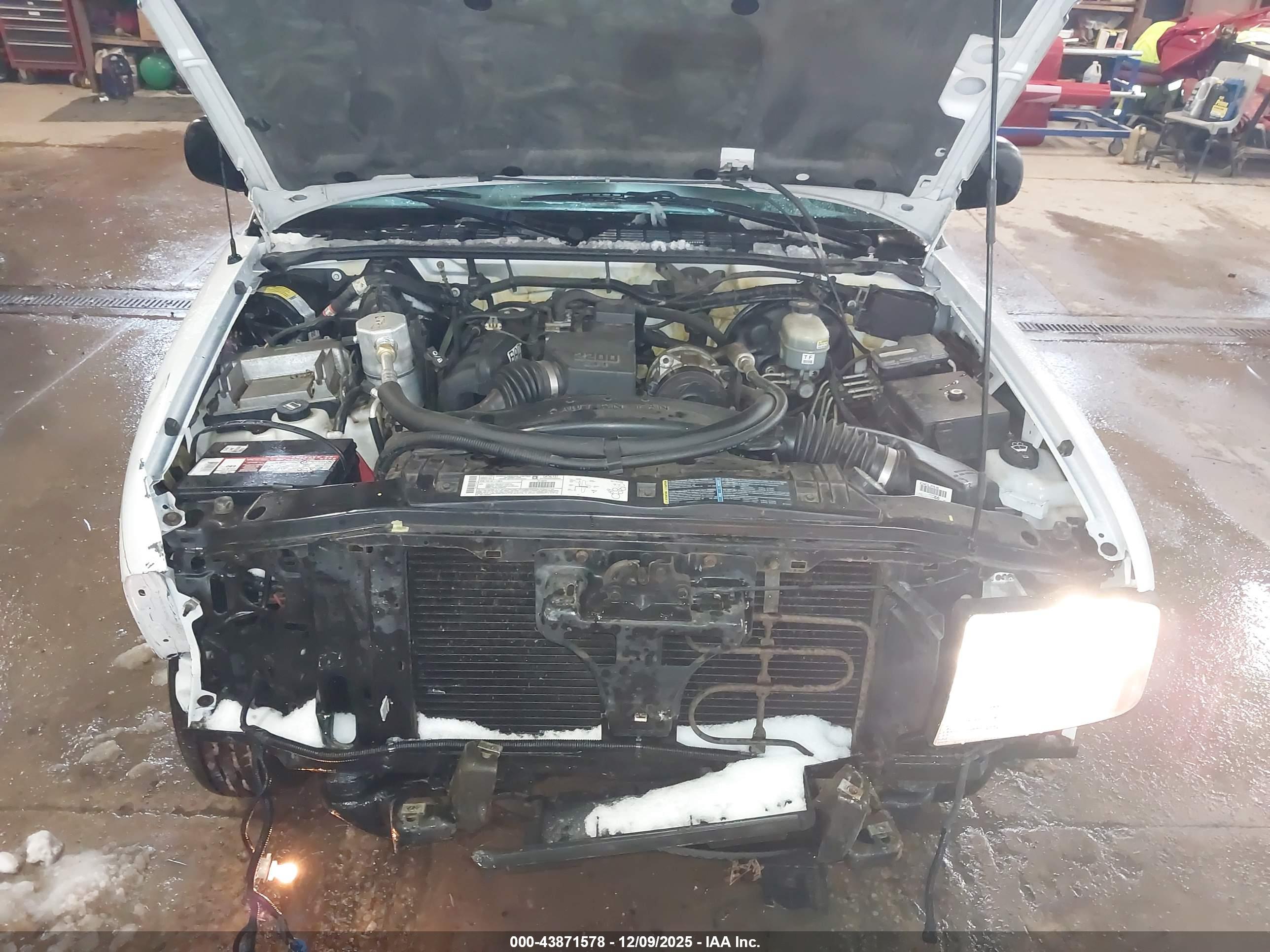 GMC SONOMA image 10