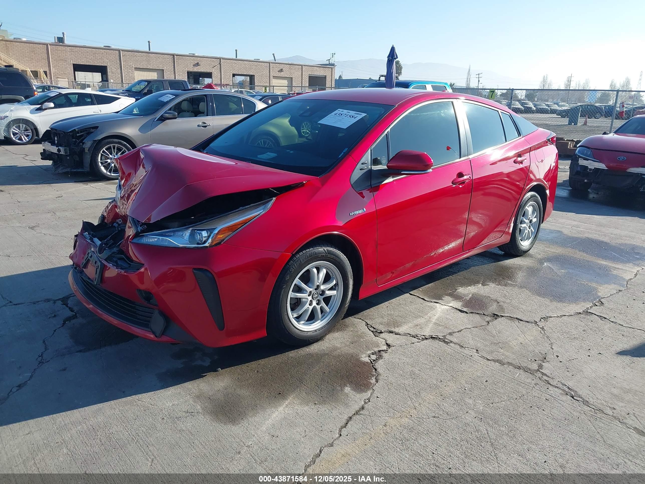 TOYOTA PRIUS image 2