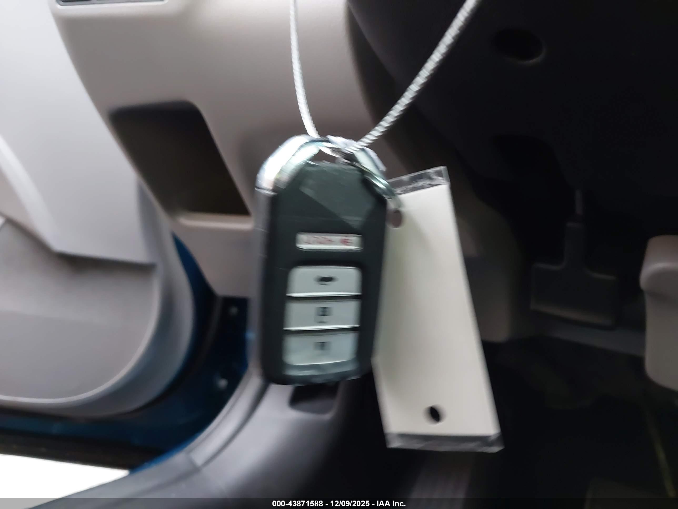 HONDA CIVIC image 11