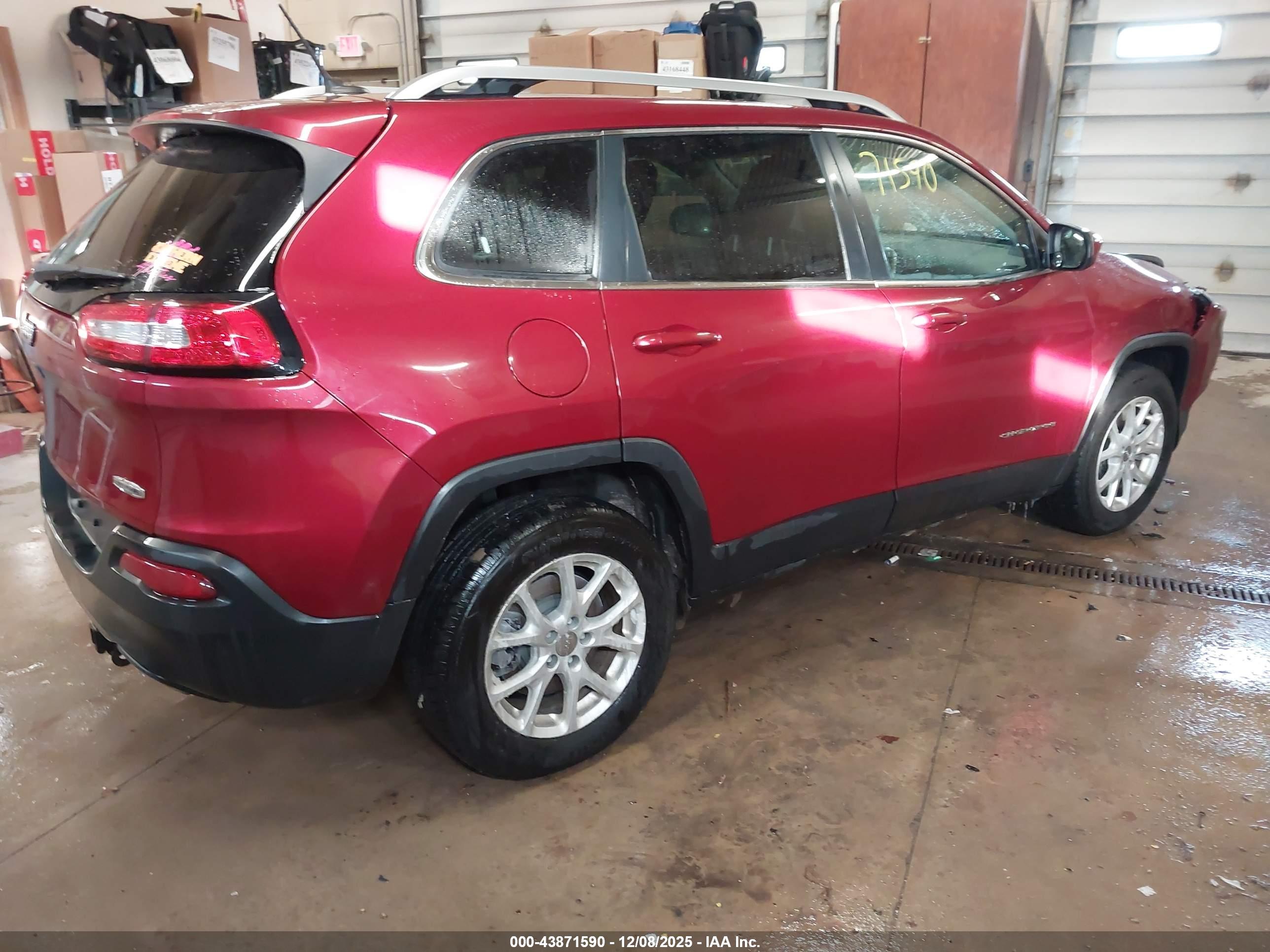 JEEP CHEROKEE image 4