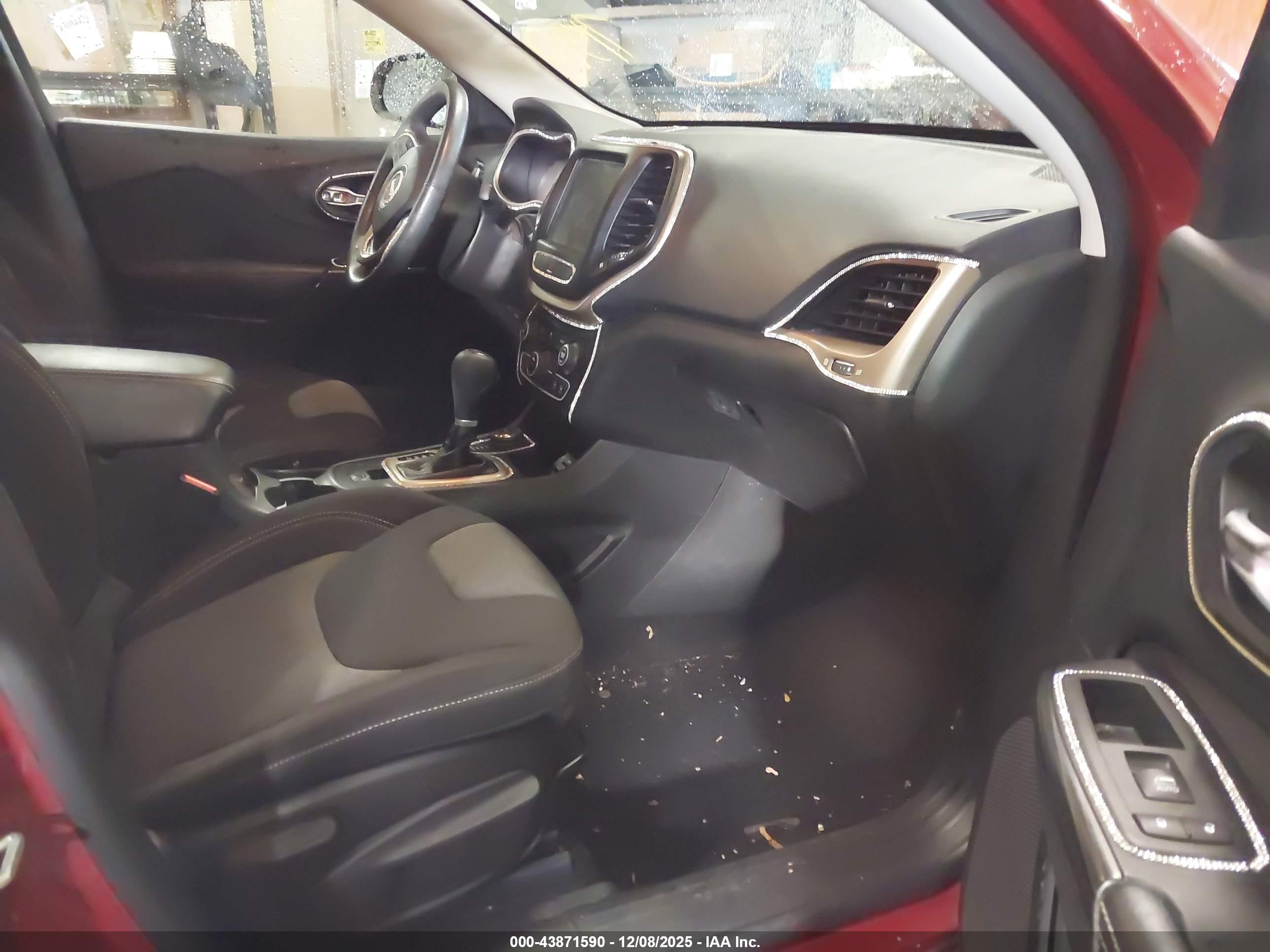 JEEP CHEROKEE image 5