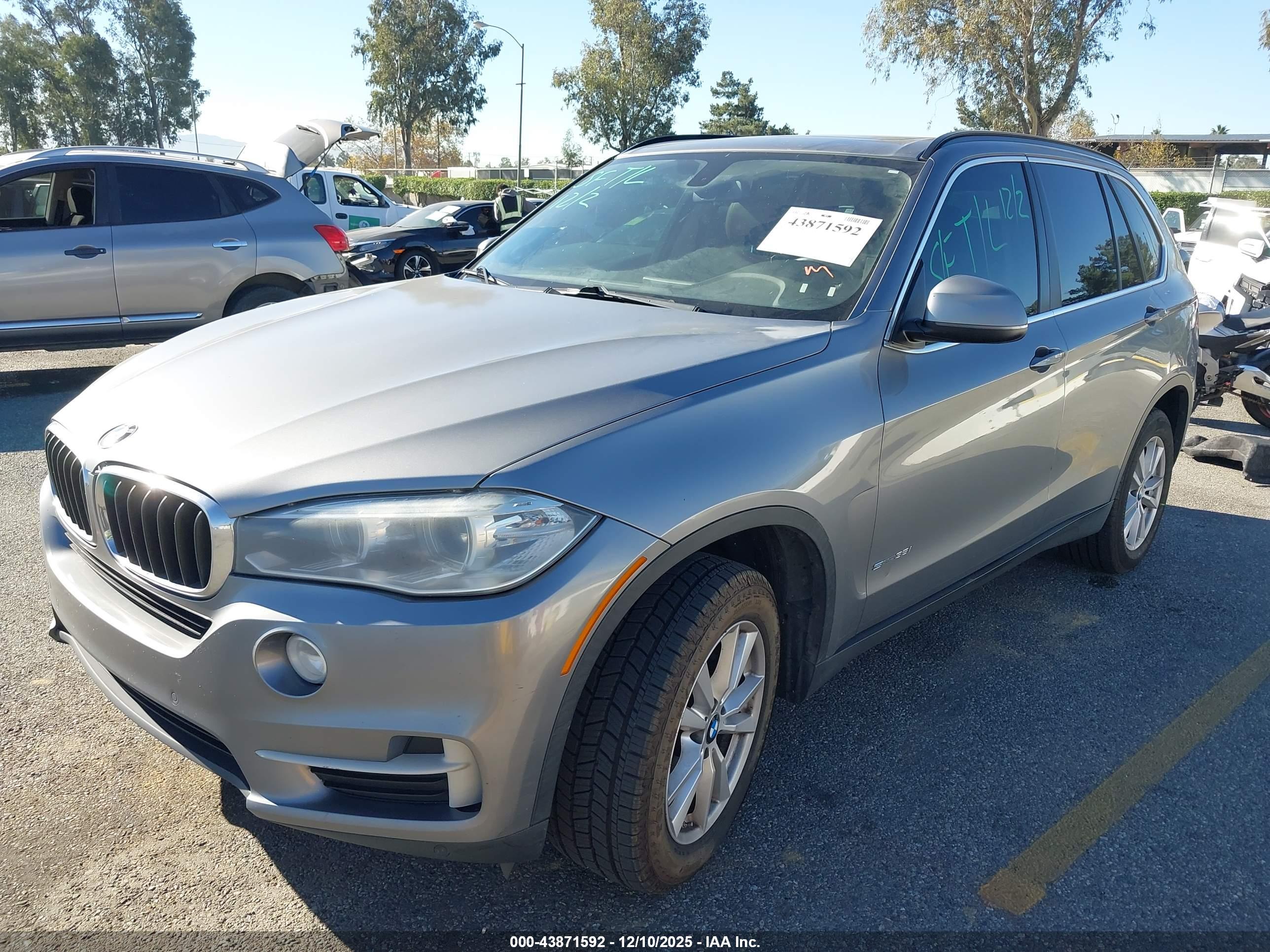 BMW X5 image 2