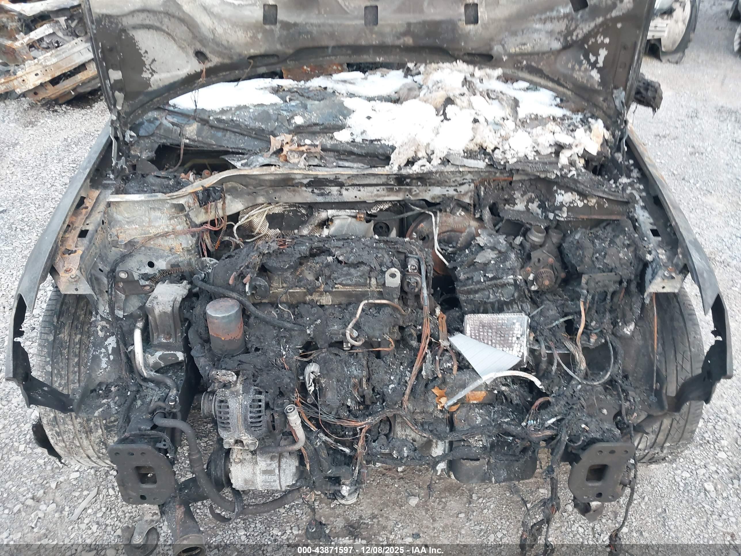 VOLKSWAGEN GTI image 10