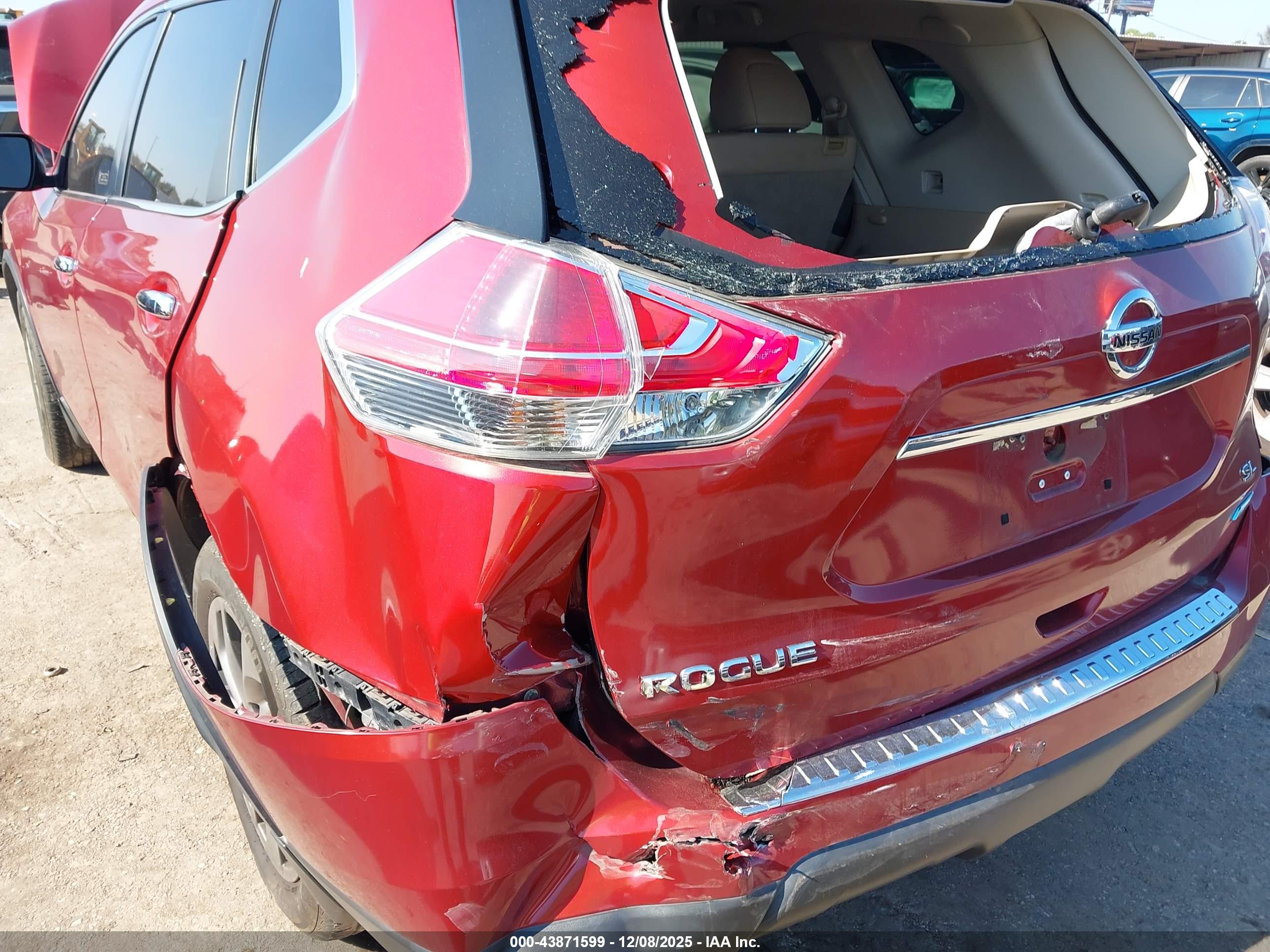 NISSAN ROGUE image 6