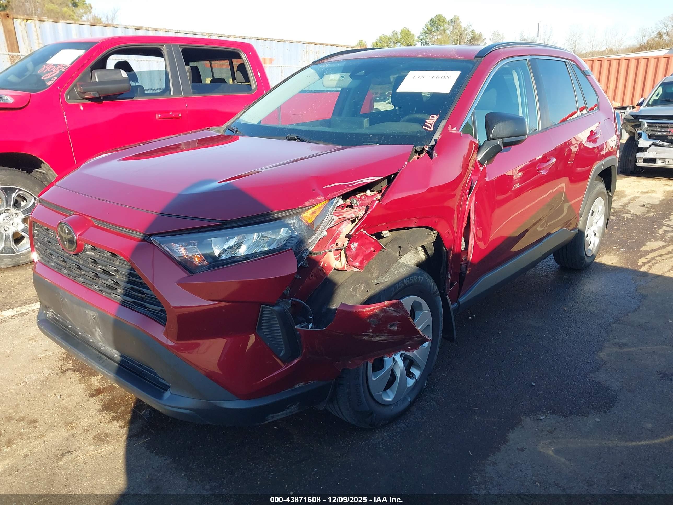 TOYOTA RAV4 image 6