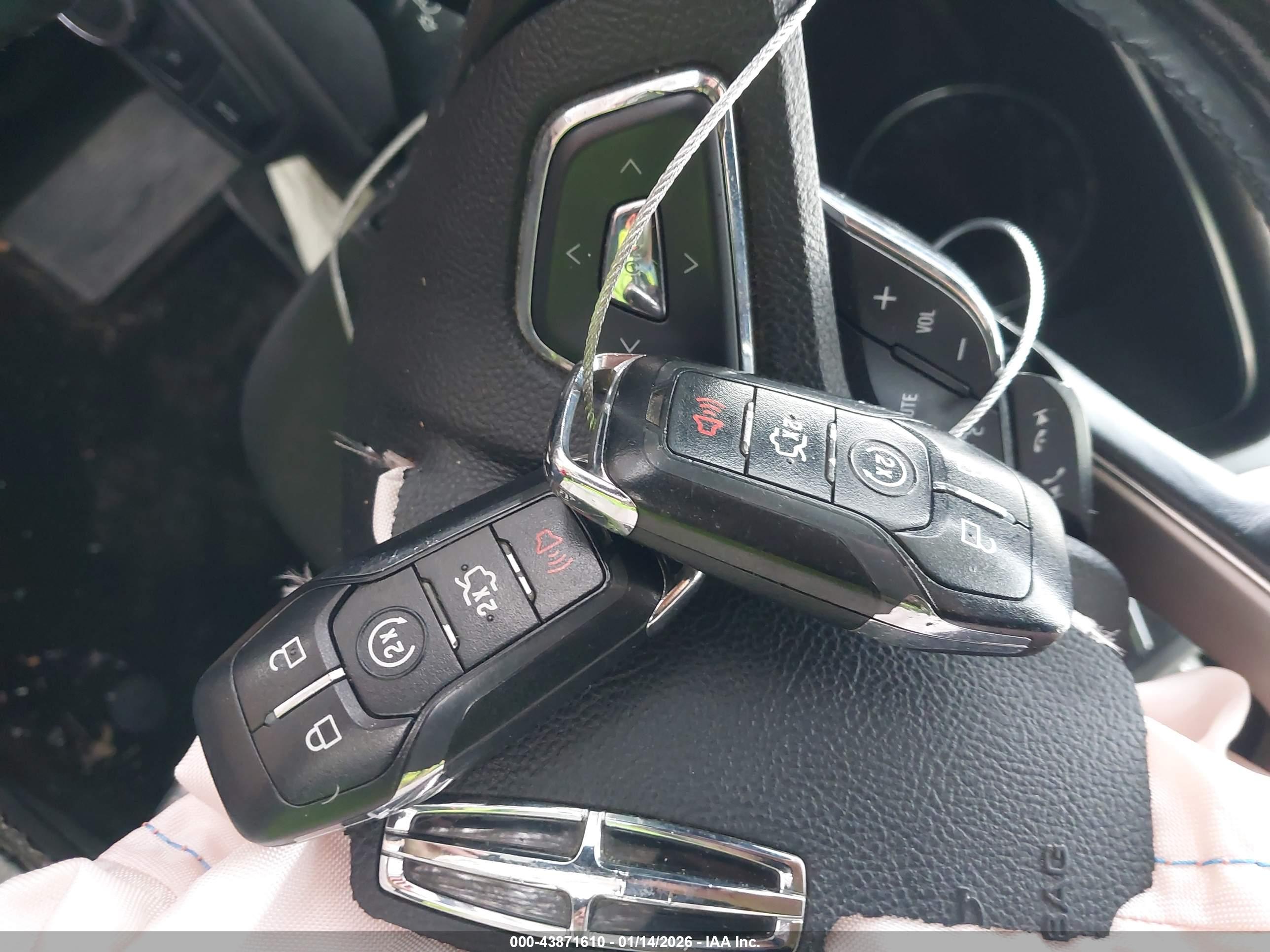 LINCOLN MKC image 11