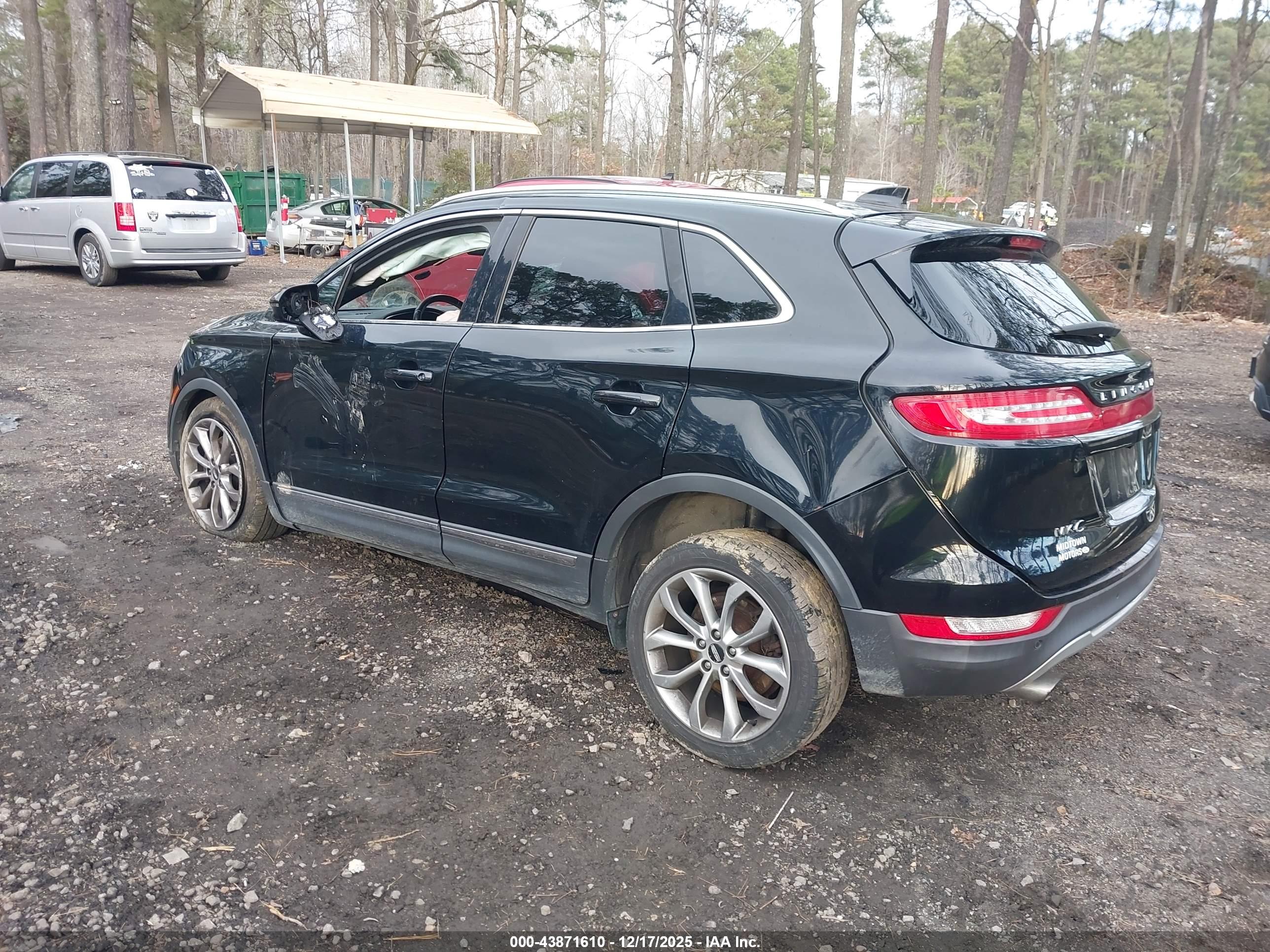 LINCOLN MKC image 3