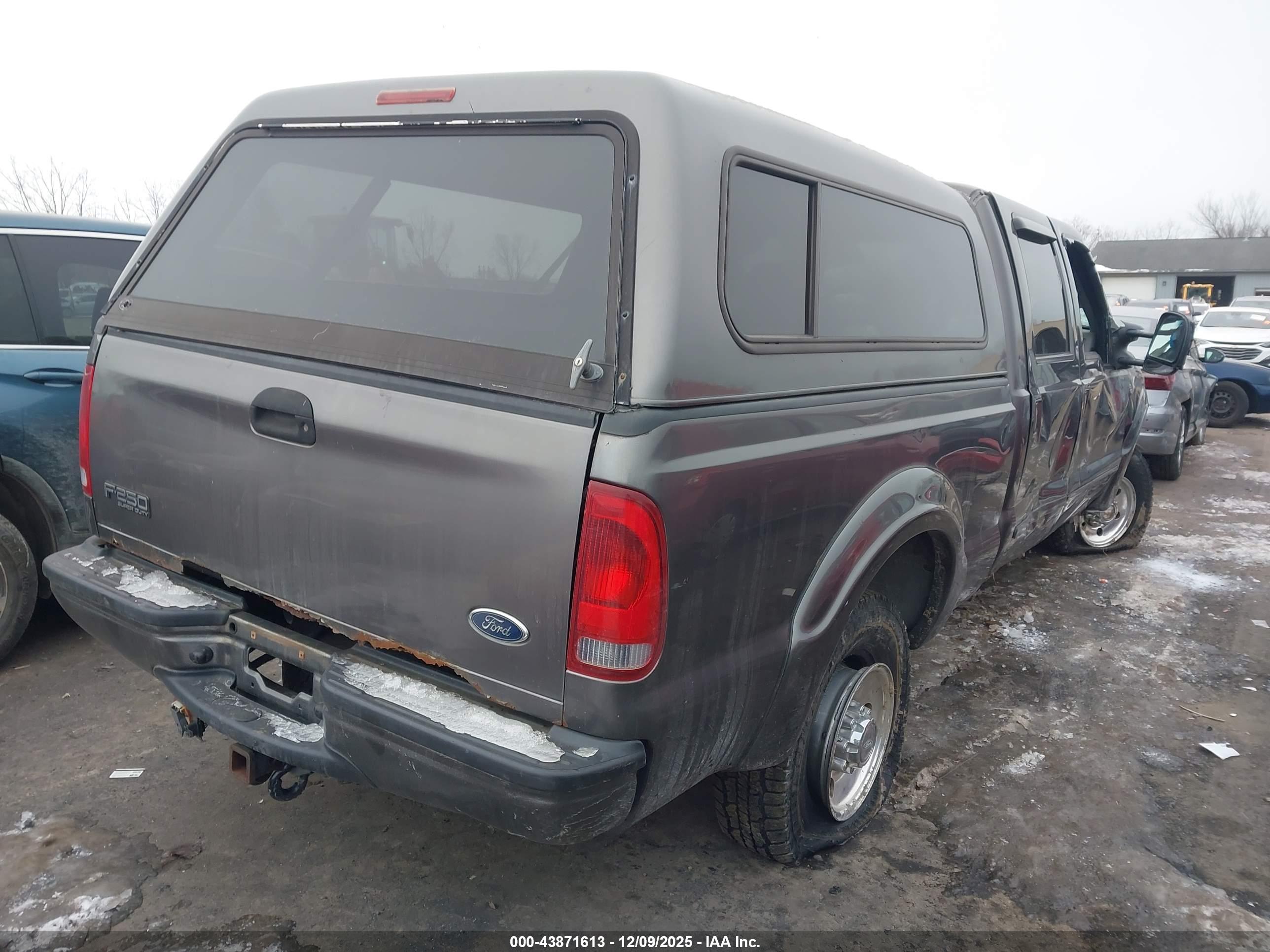 FORD F-250 image 4