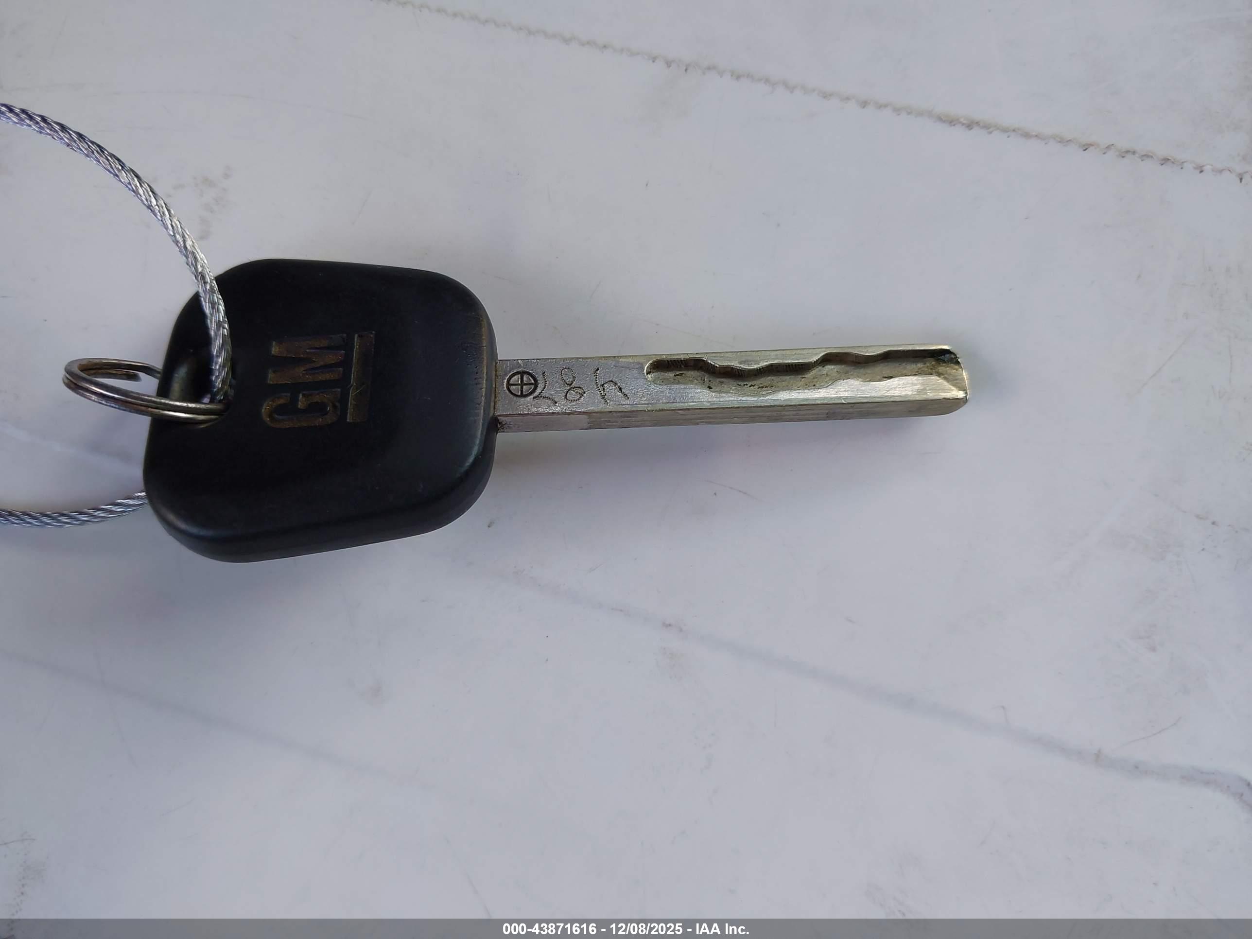 CHEVROLET EXPRESS image 11