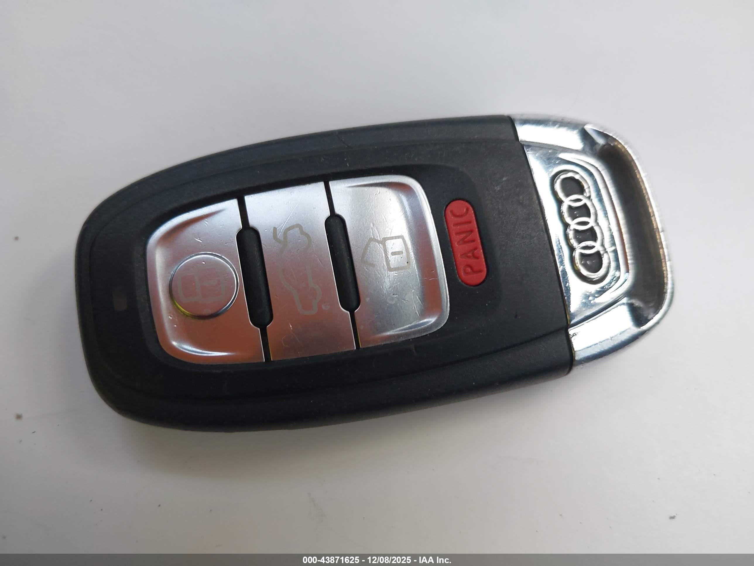 AUDI A6 image 11