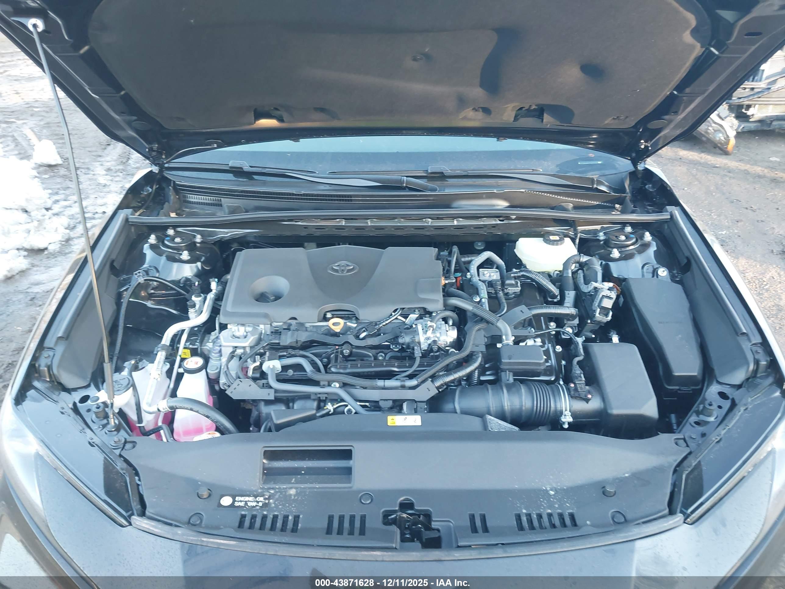 TOYOTA CAMRY image 10