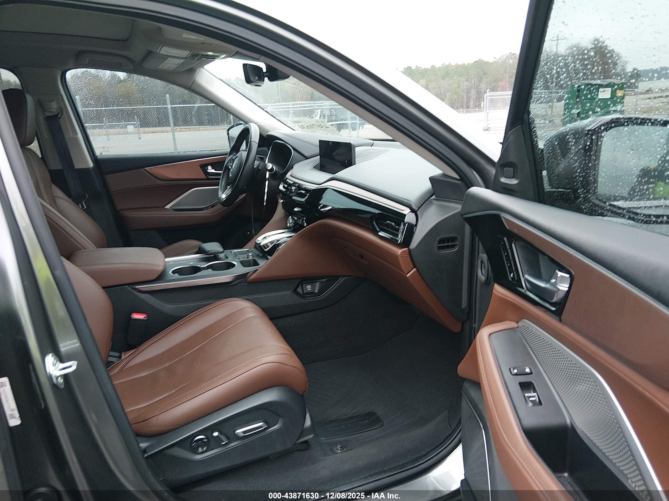 ACURA MDX image 5