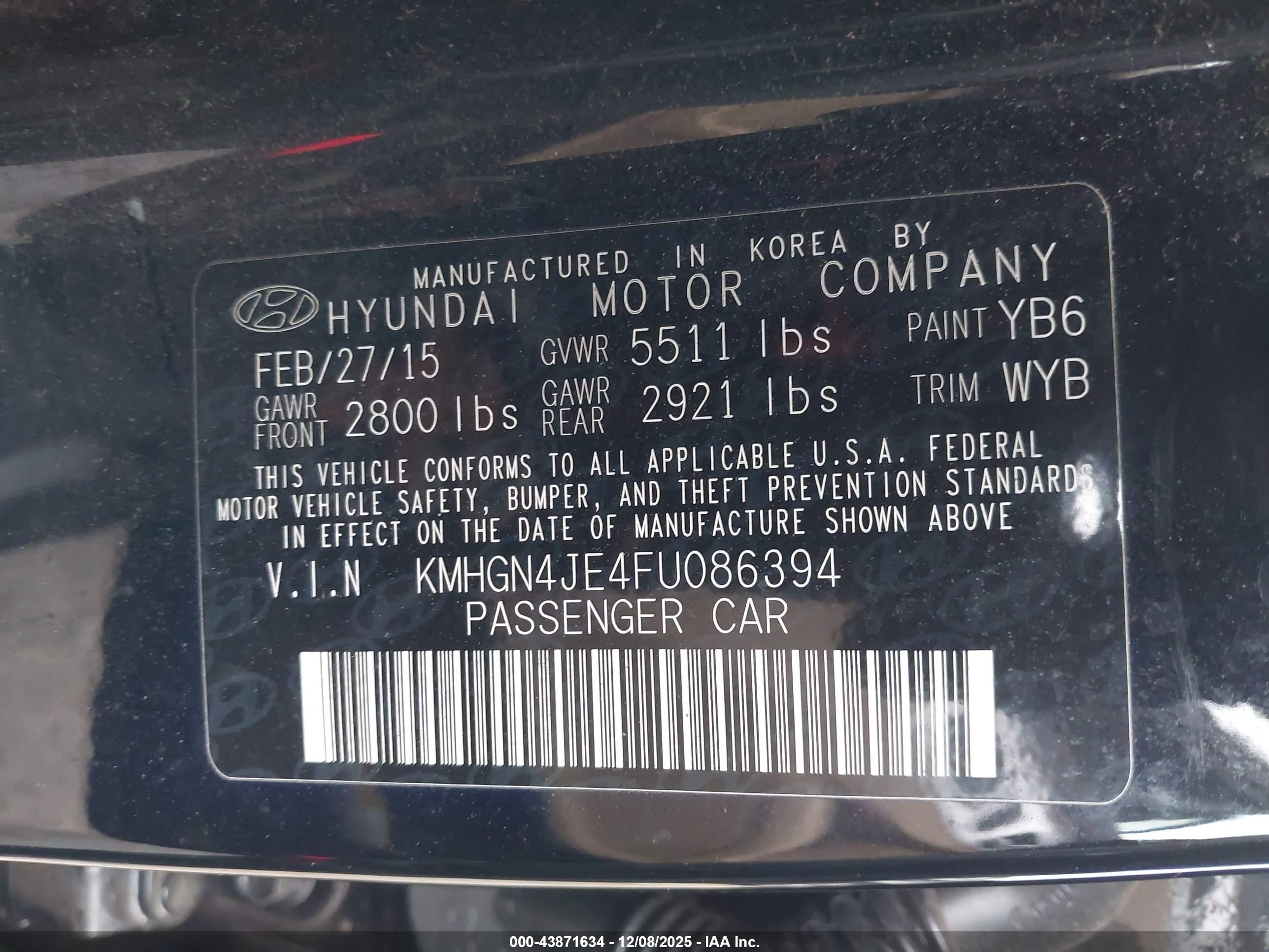 HYUNDAI GENESIS image 9