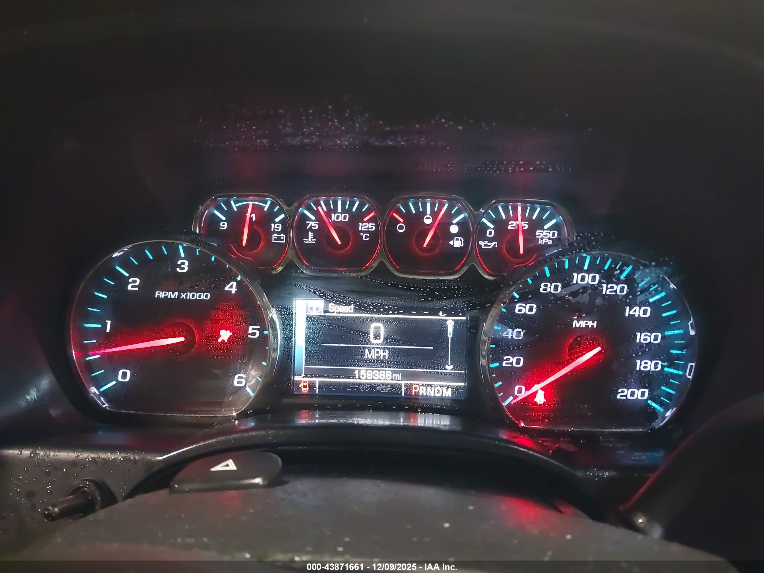 CHEVROLET SILVERADO image 7