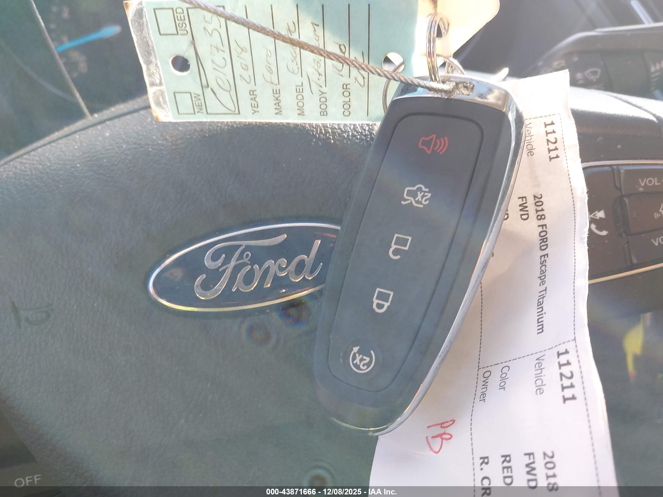 FORD ESCAPE image 11