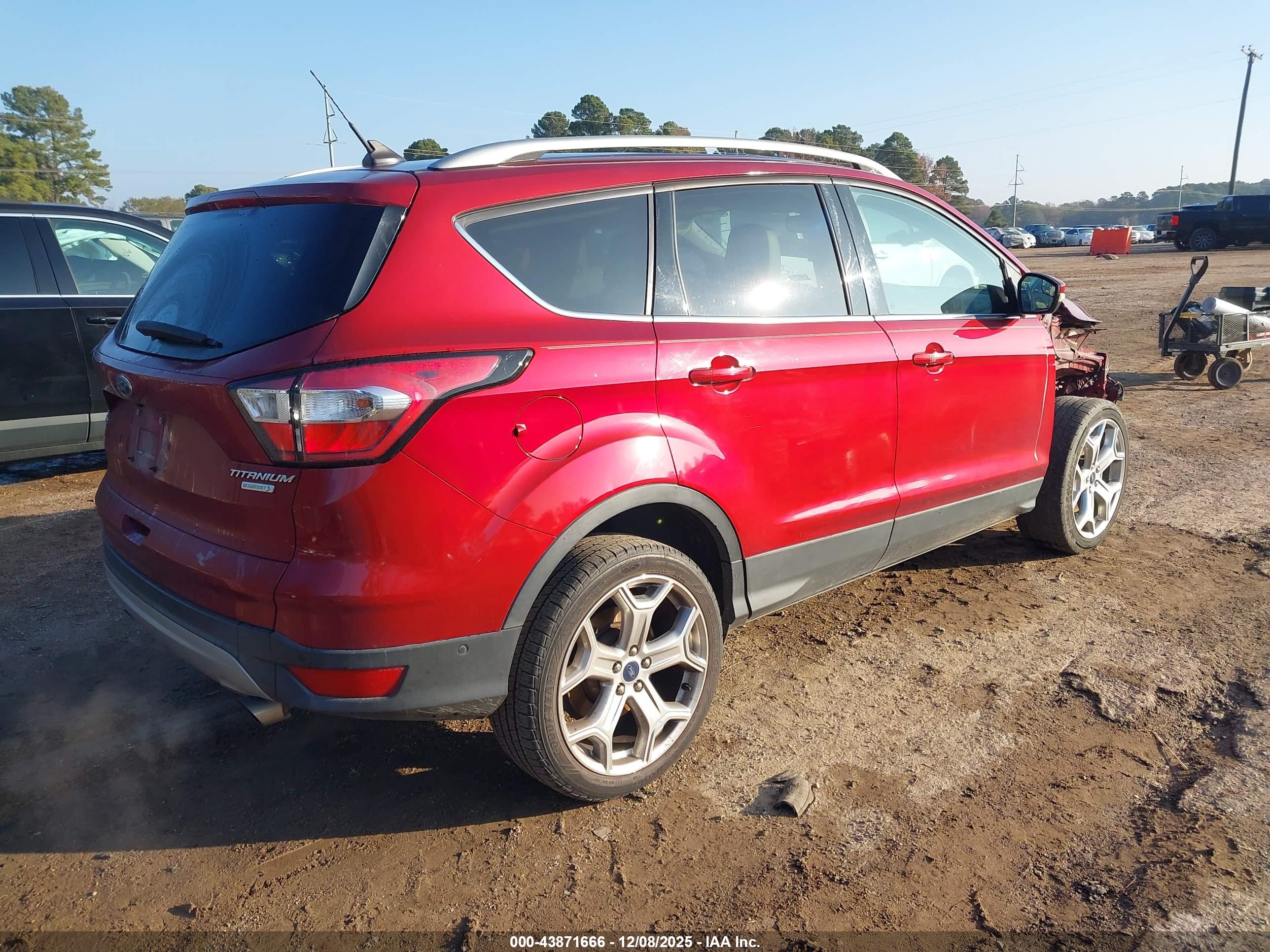 FORD ESCAPE image 4